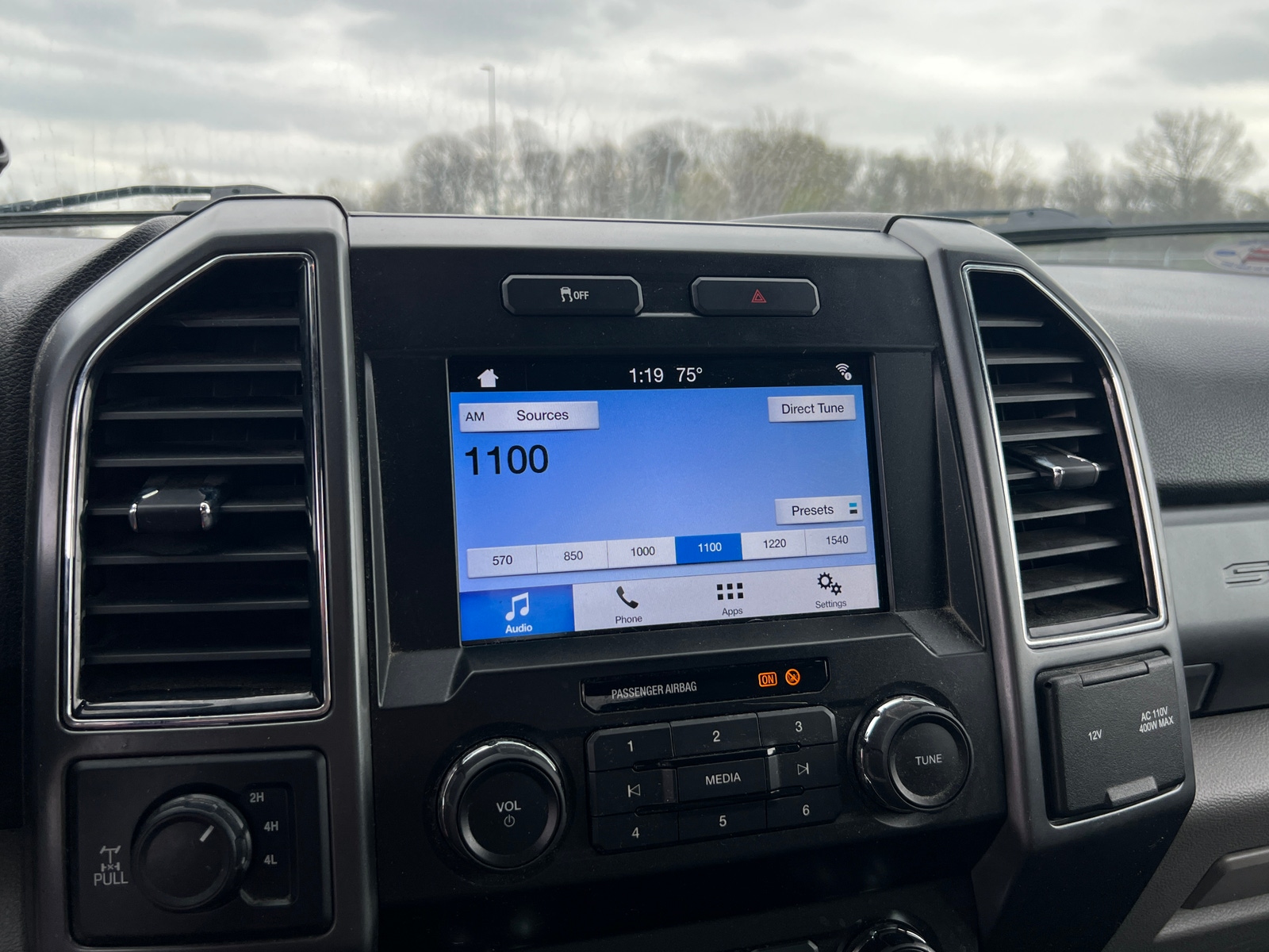 Thumbnail: 2019 Ford Econoline - 4