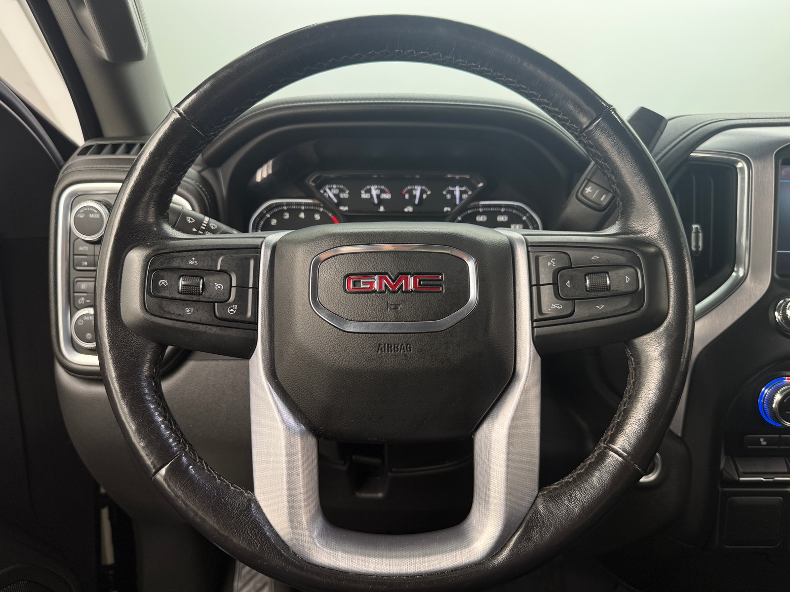 Thumbnail: 2022 GMC Sierra 1500 - 5