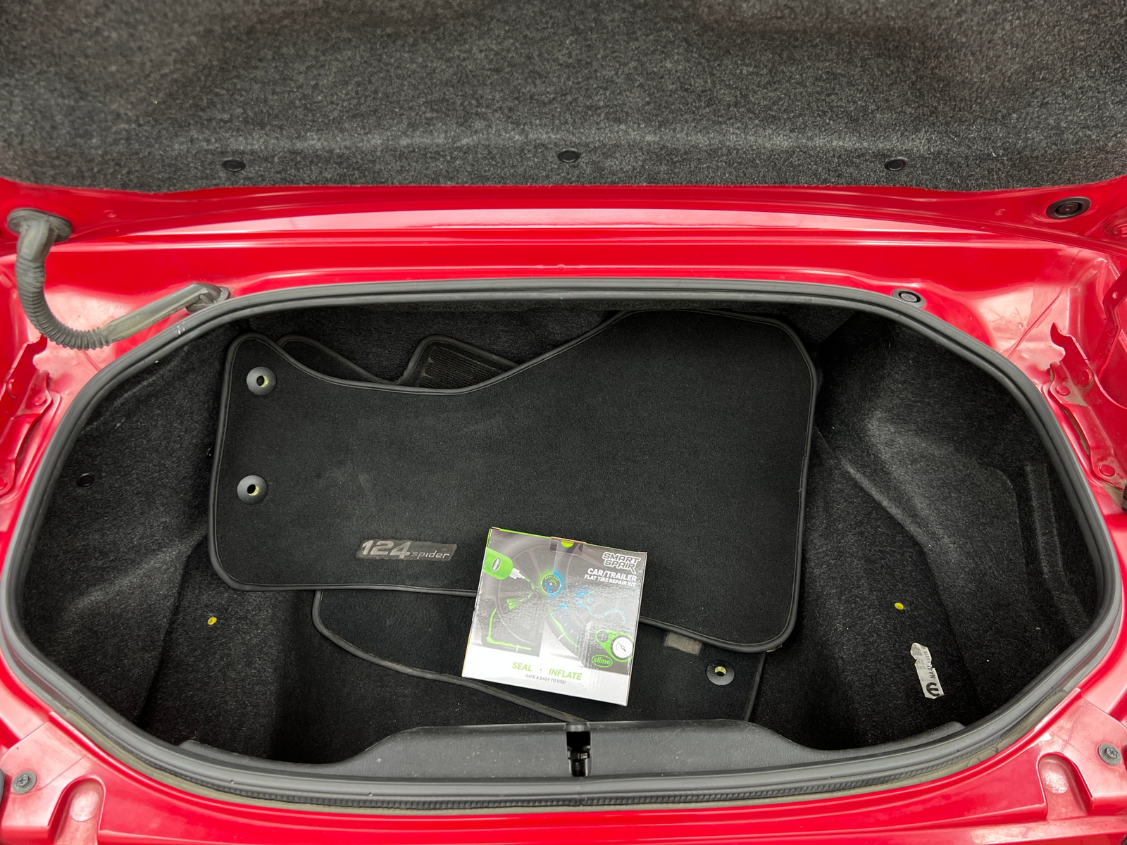 Thumbnail: 2017 Fiat 124 Spider - 5