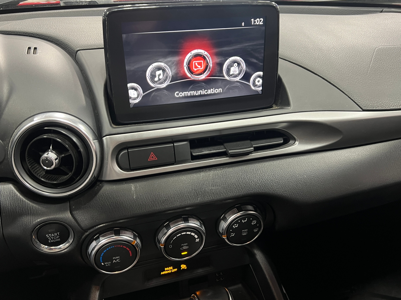 Thumbnail: 2017 Fiat 124 Spider - 3