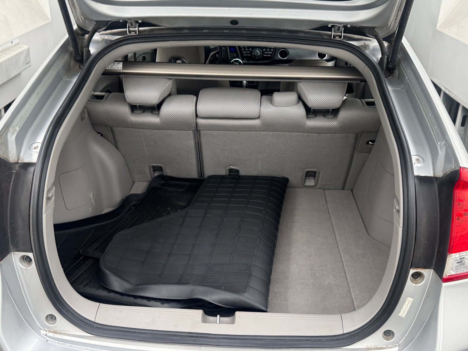 Thumbnail: 2011 Honda Insight - 7