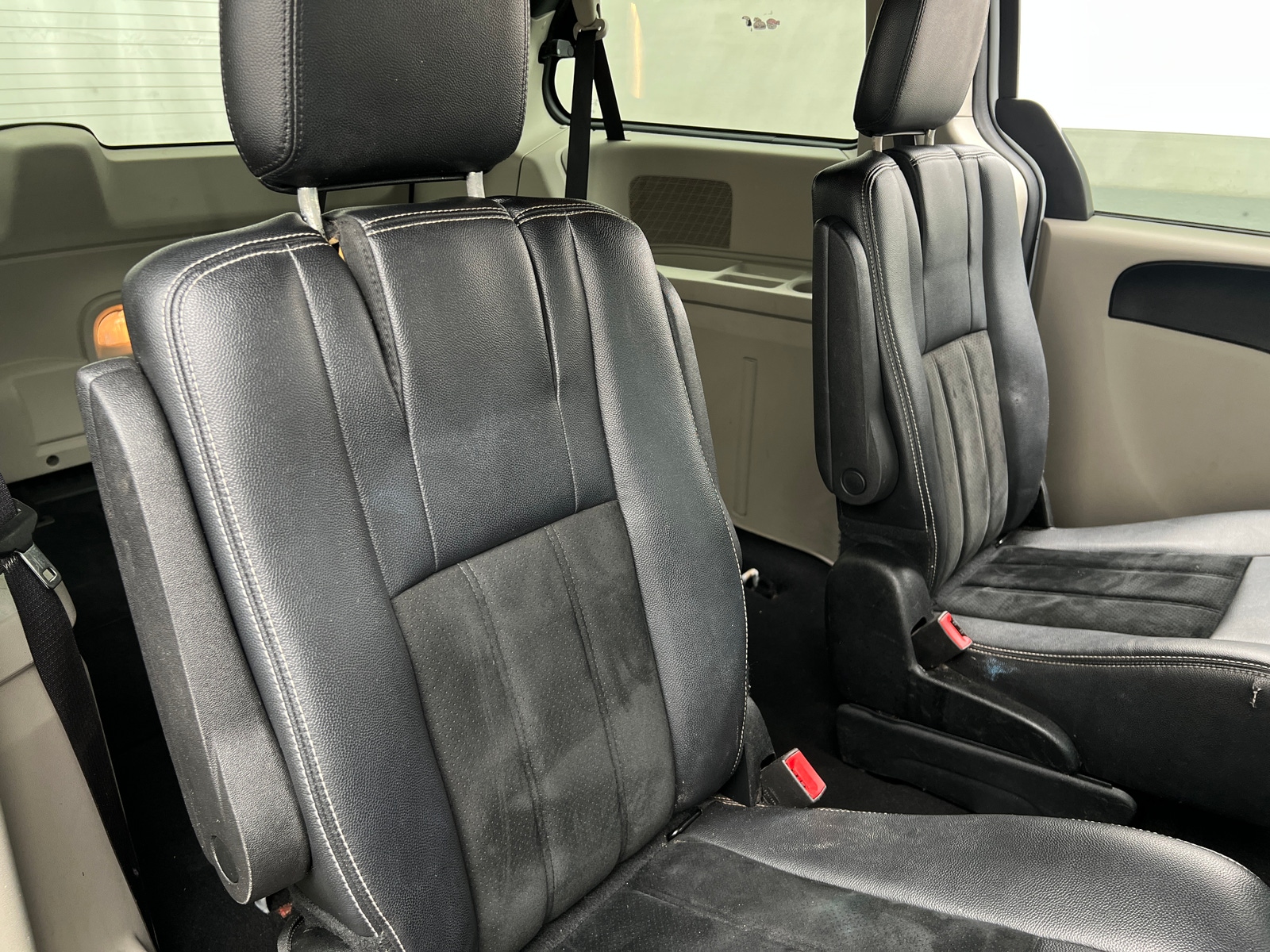 Thumbnail: 2019 Dodge Grand Caravan - 5