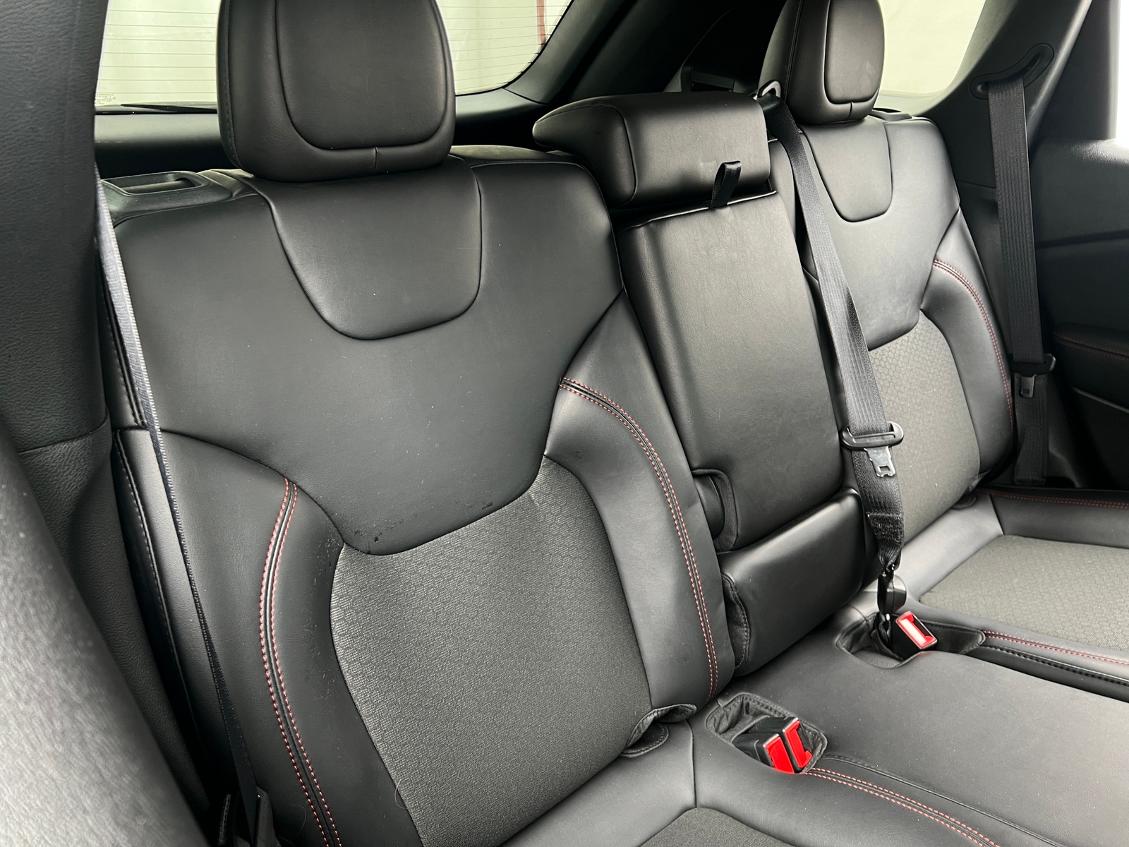 Thumbnail: 2021 Jeep Cherokee - 6