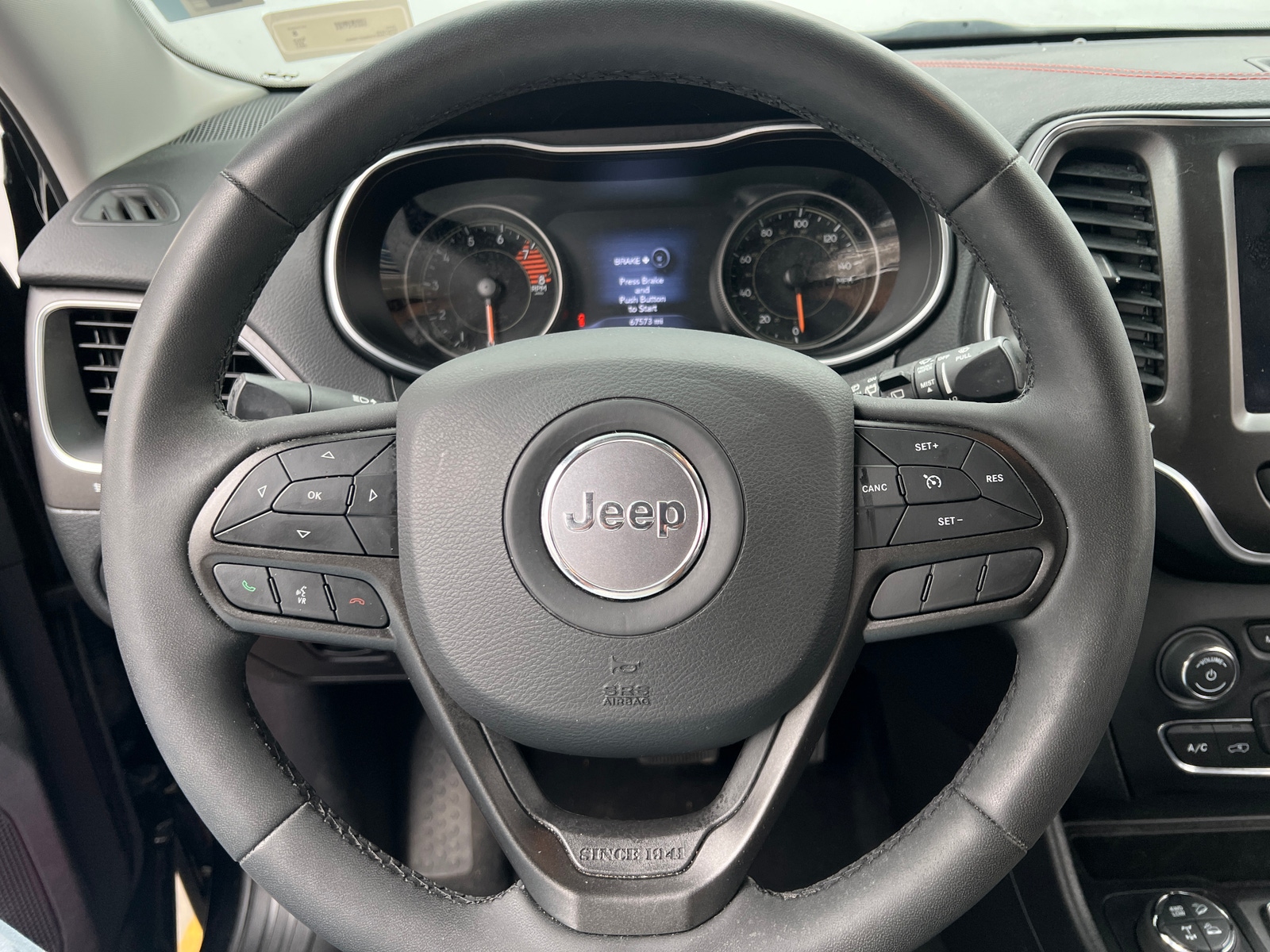 Thumbnail: 2021 Jeep Cherokee - 5