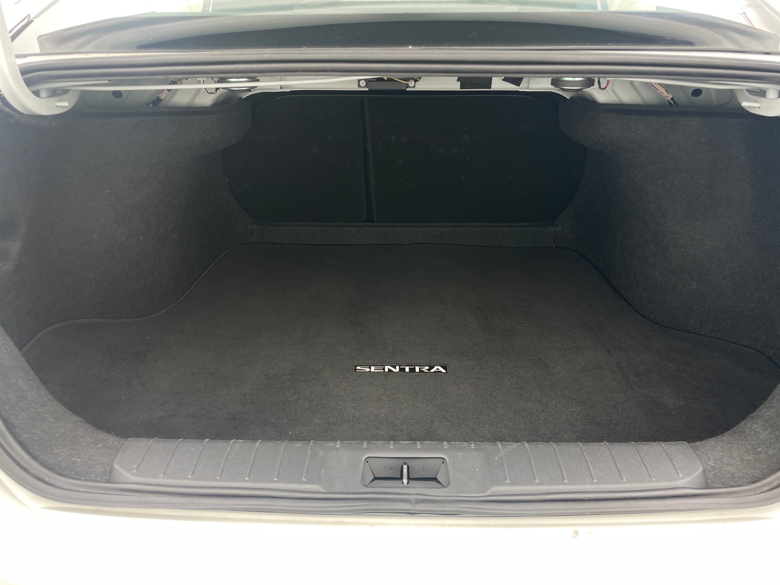 Thumbnail: 2025 Nissan Sentra - 7