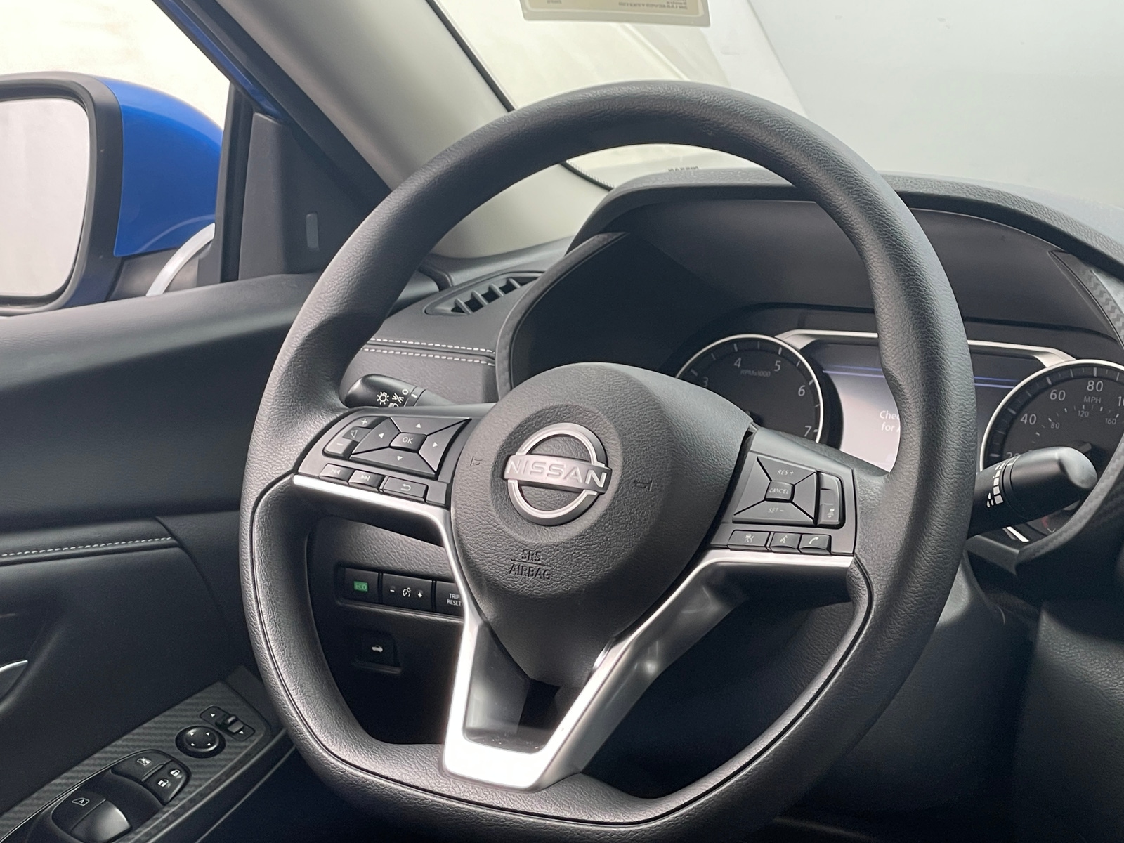 Thumbnail: 2025 Nissan Sentra - 5