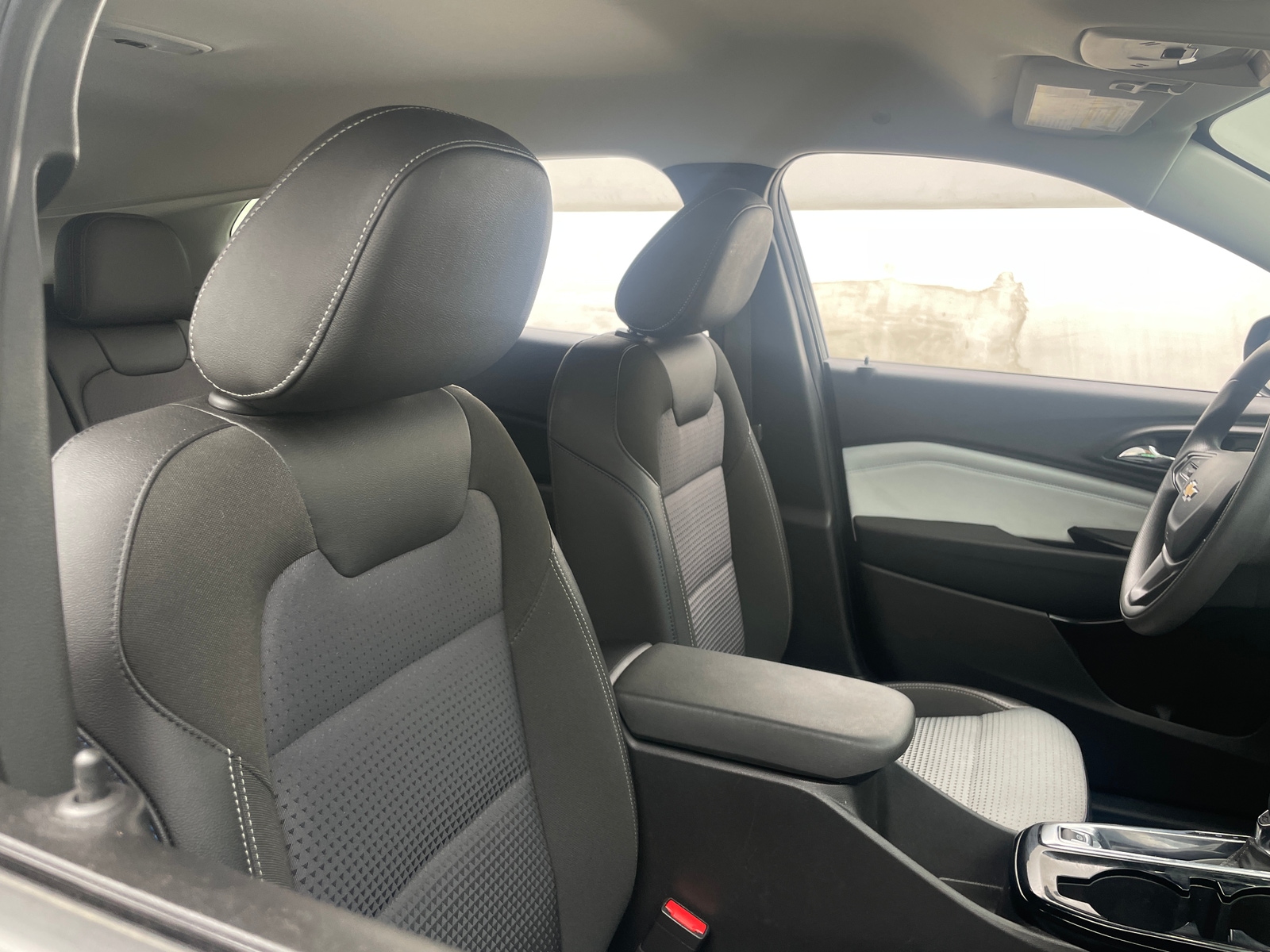 Thumbnail: 2025 Chevrolet Trax - 2