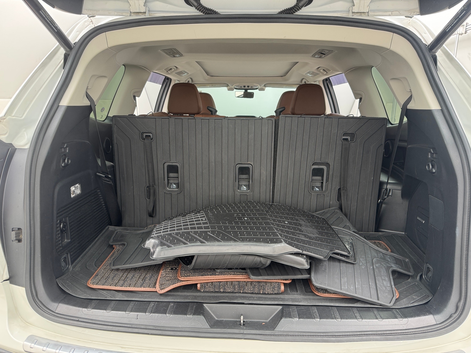 Thumbnail: 2019 Subaru Ascent - 6