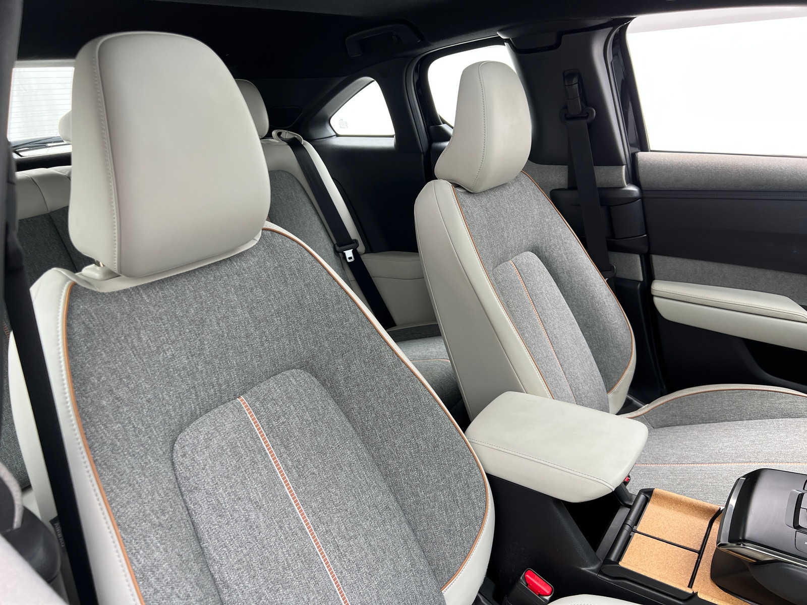 Thumbnail: 2022 Mazda MX-30 - 2