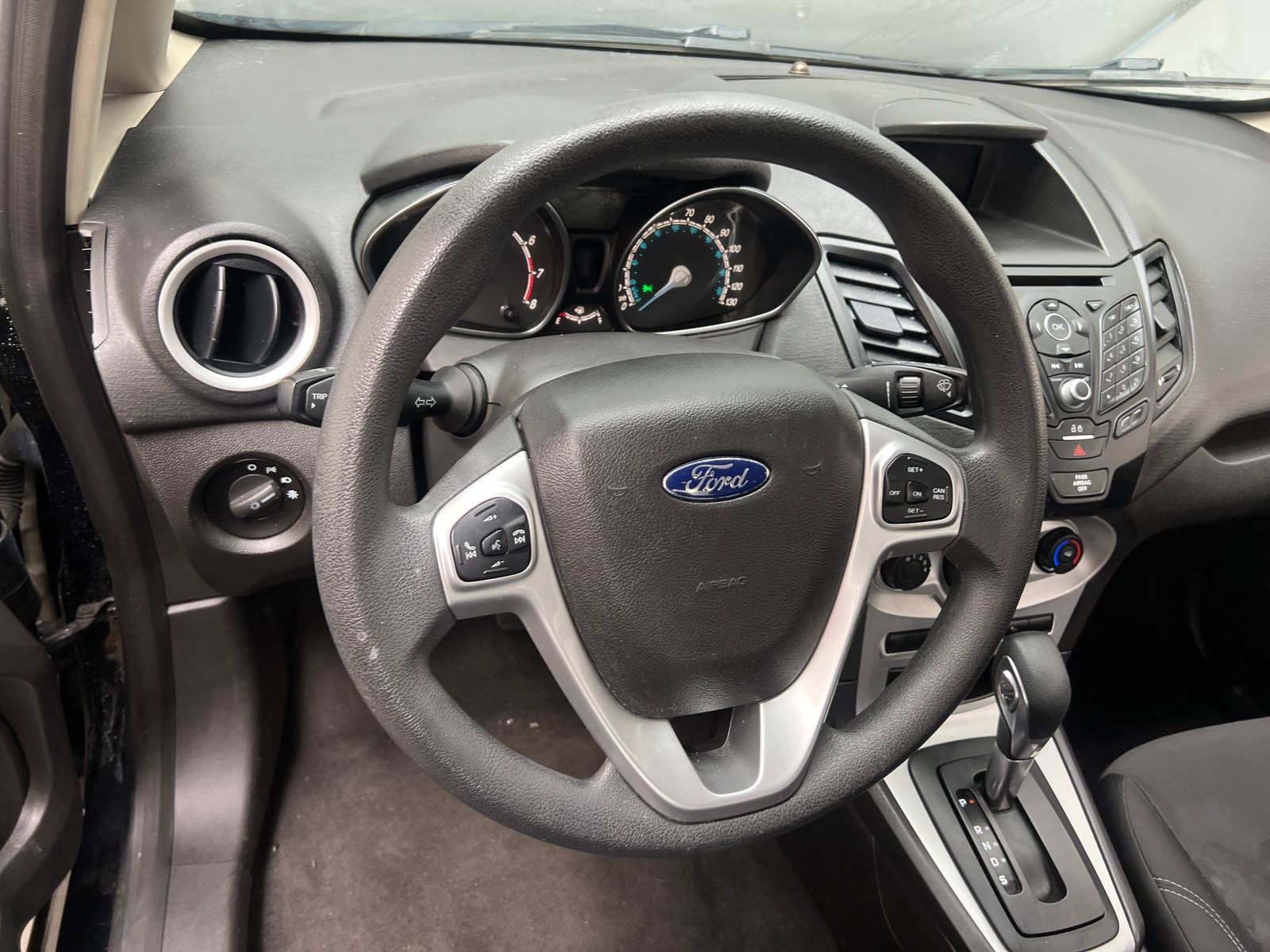 Thumbnail: 2018 Ford Fiesta - 5