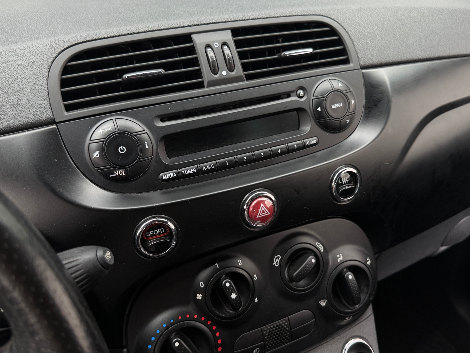 Thumbnail: 2015 Fiat 500 - 4