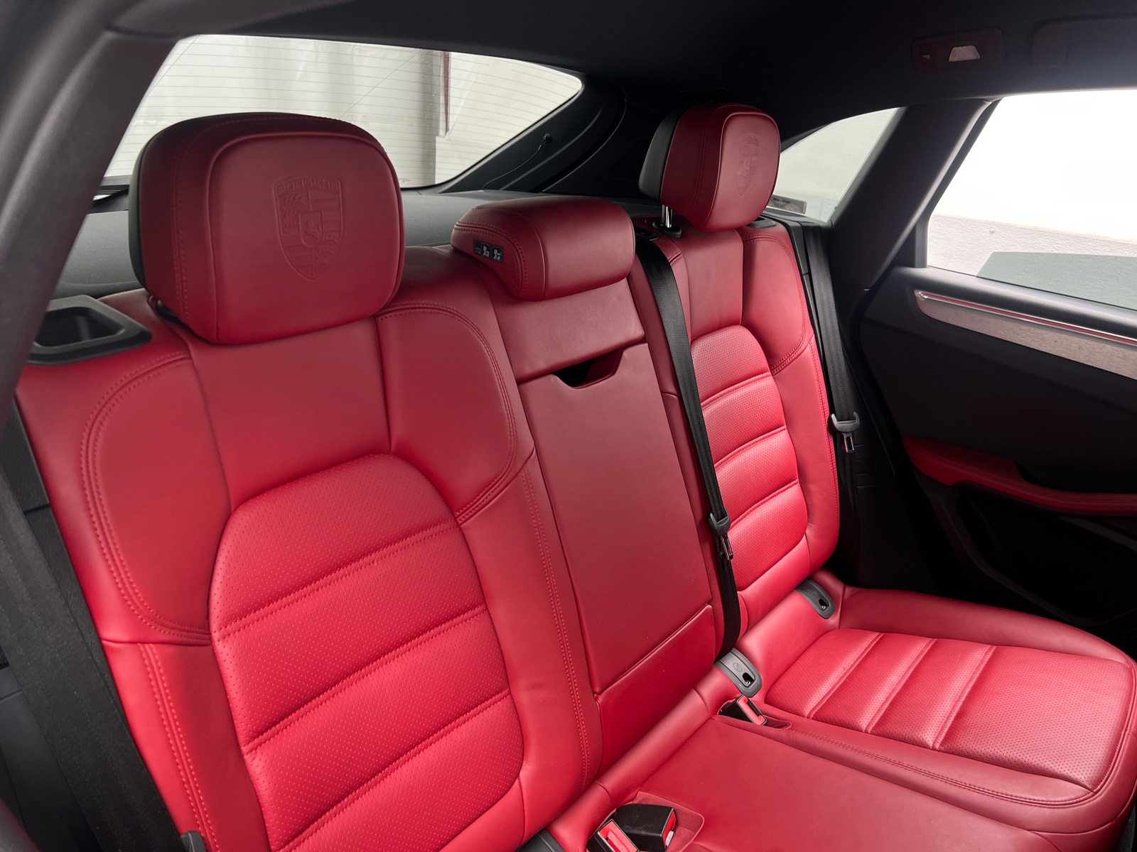 Thumbnail: 2018 Porsche Macan - 5