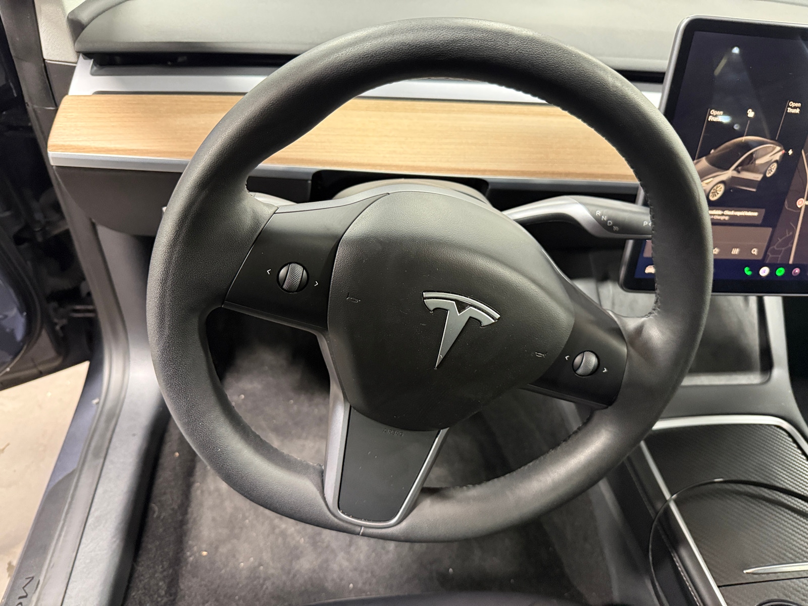 Thumbnail: 2022 Tesla Model 3 - 4