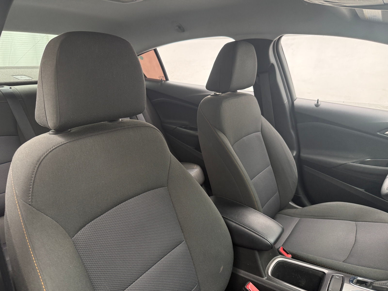 Thumbnail: 2019 Chevrolet Cruze - 2