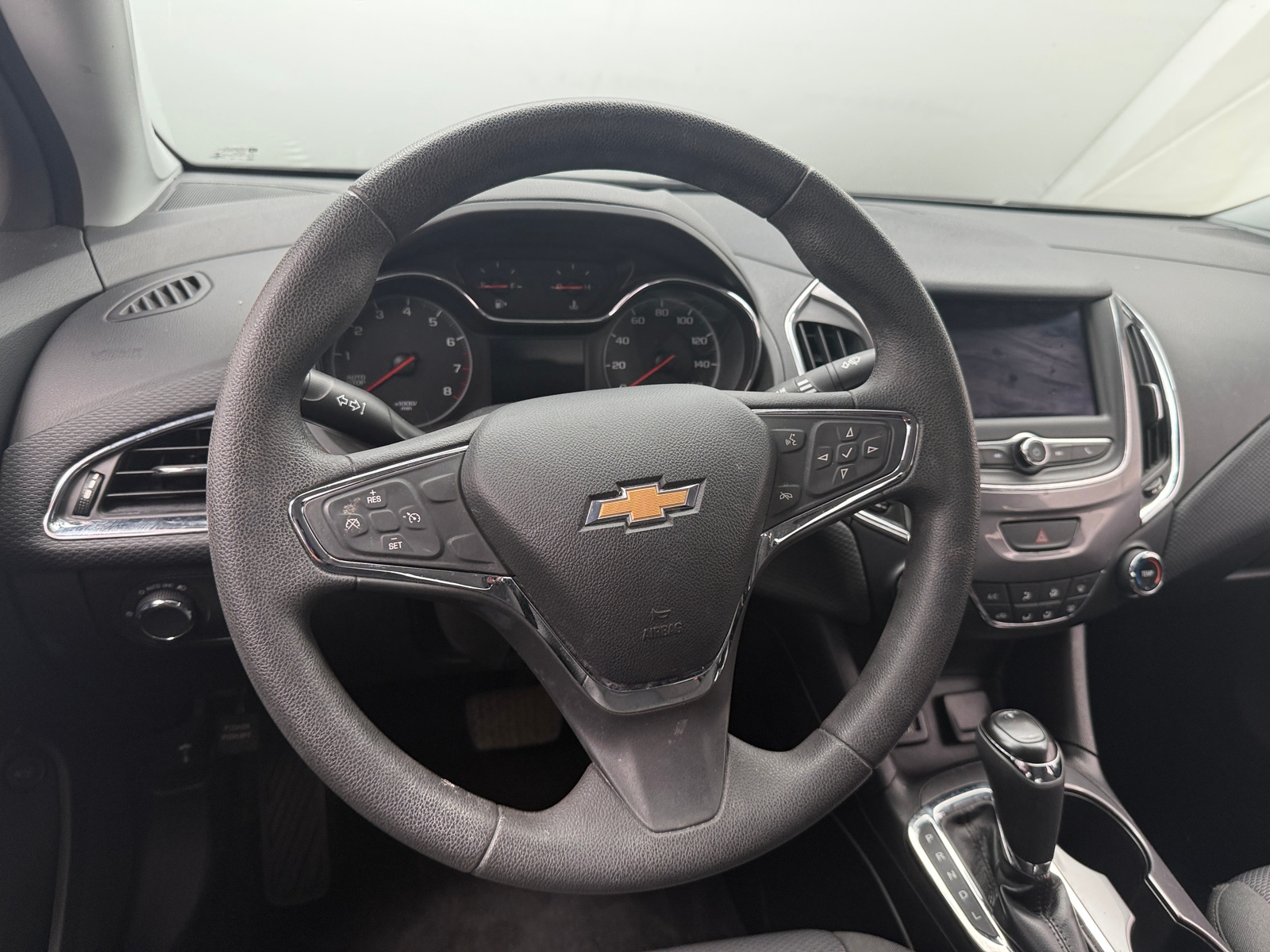 Thumbnail: 2019 Chevrolet Cruze - 5