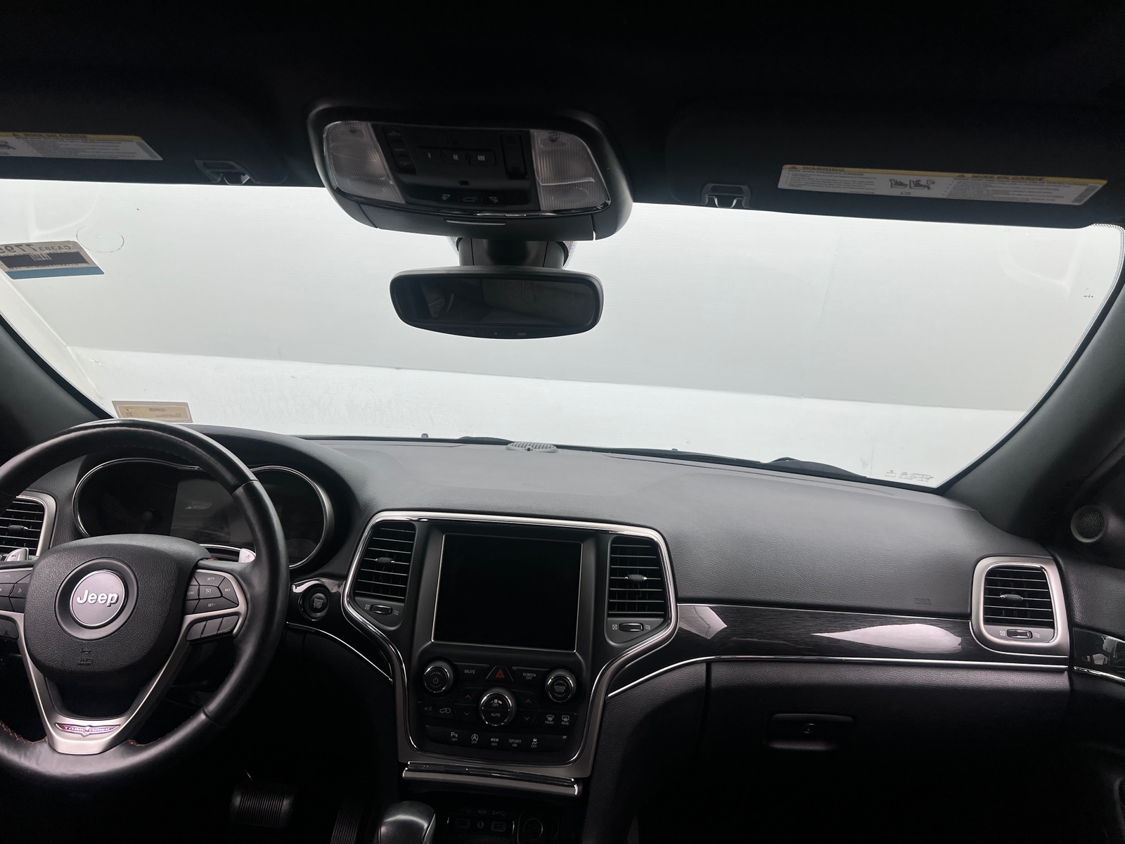 Thumbnail: 2018 Jeep Grand Cherokee - 3