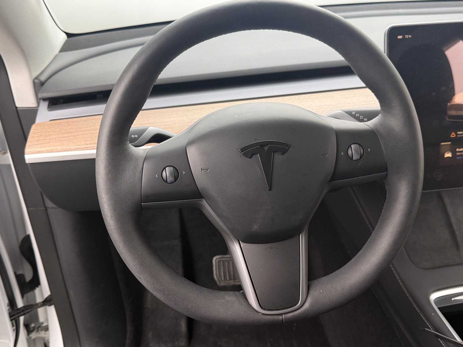 Thumbnail: 2023 Tesla Model Y - 4