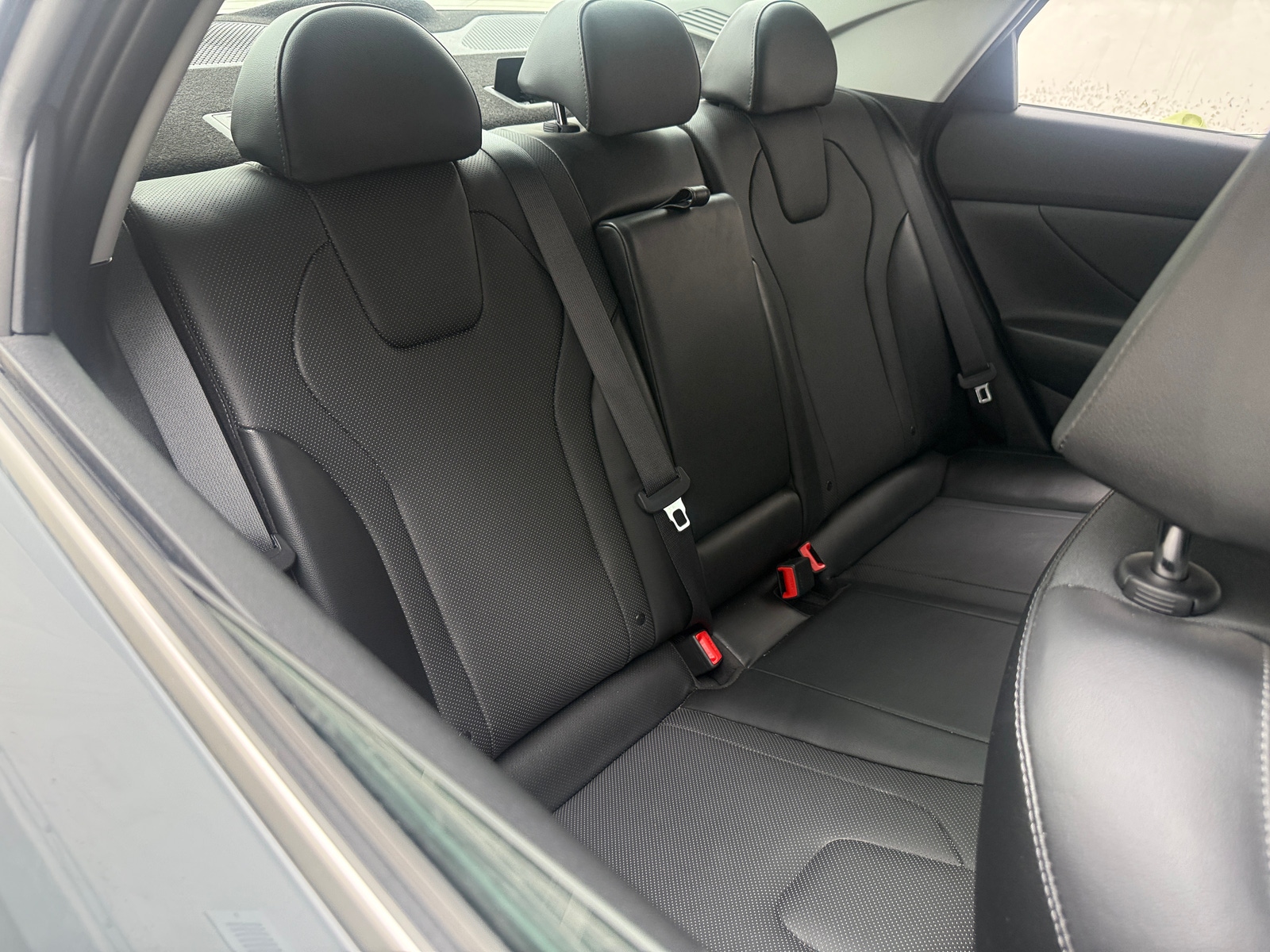 Thumbnail: 2023 Hyundai Elantra - 5