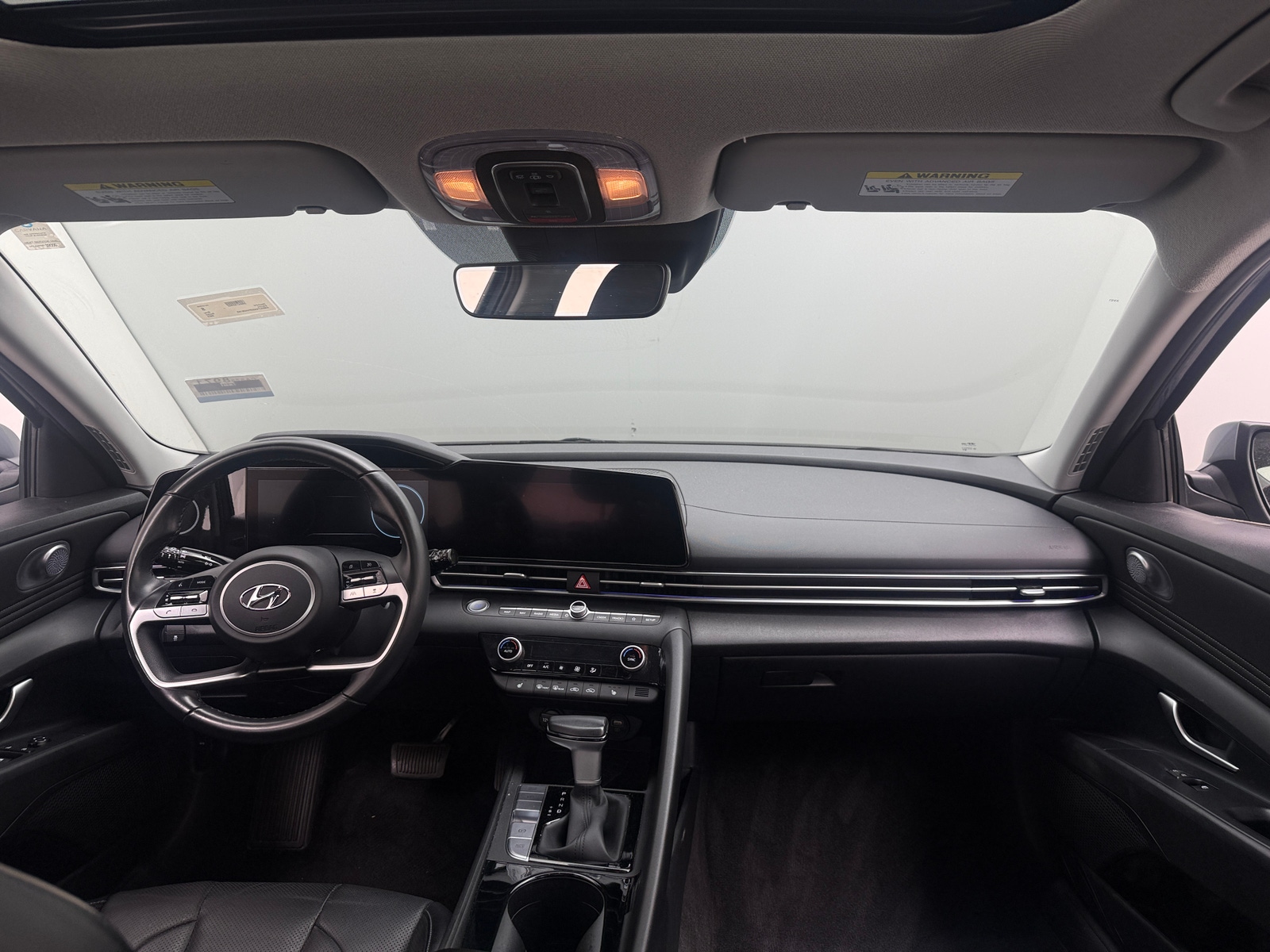 Thumbnail: 2023 Hyundai Elantra - 2