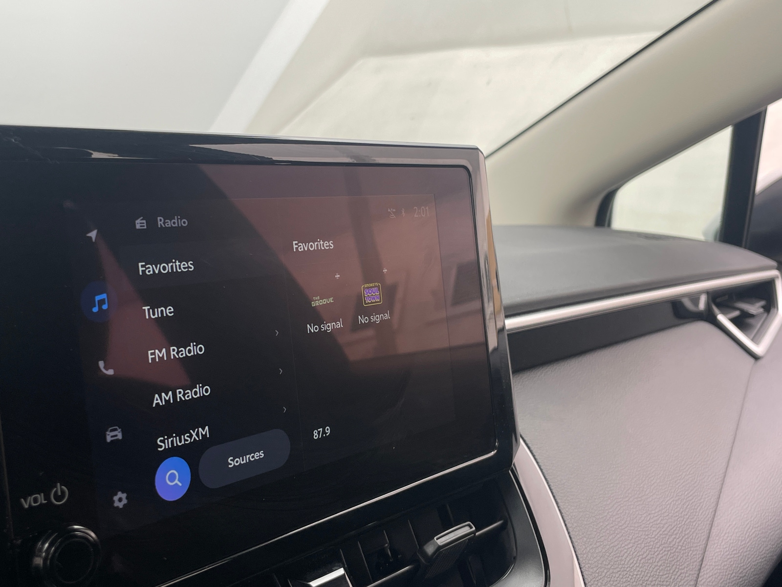 Thumbnail: 2025 Toyota Corolla - 4