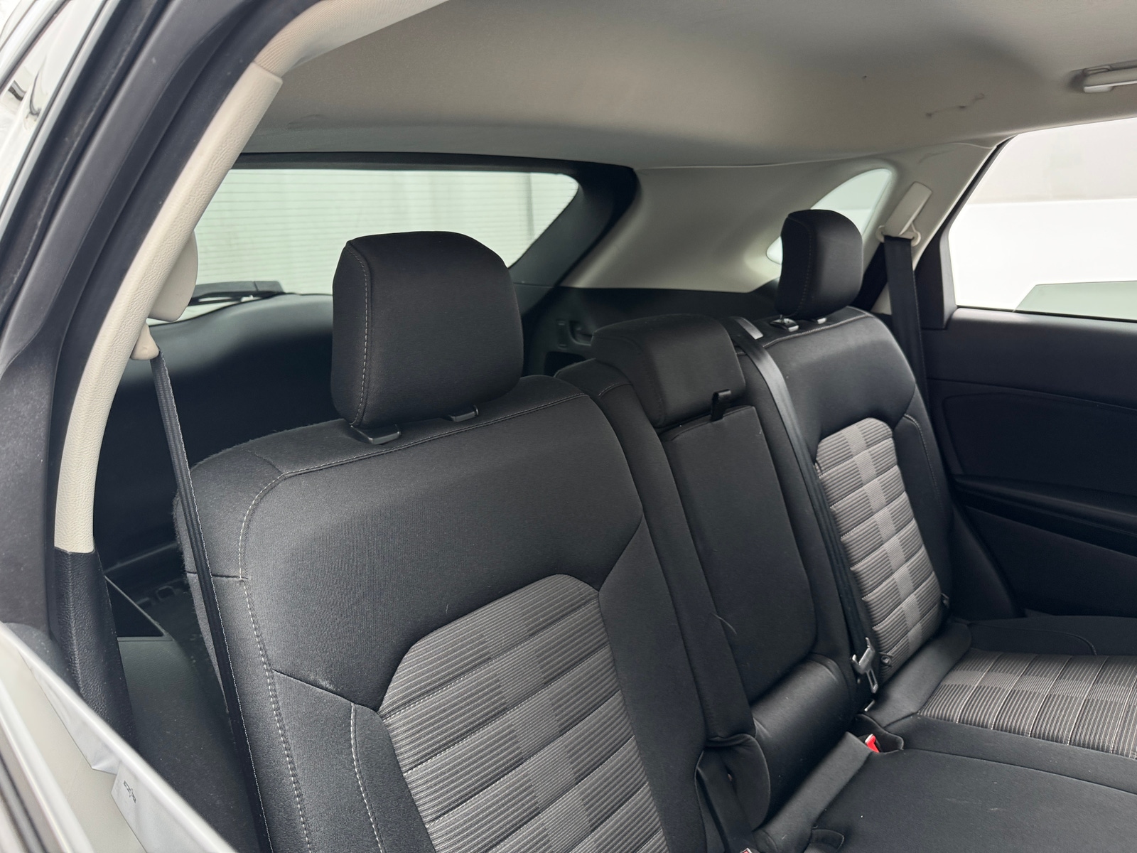 Thumbnail: 2017 Ford Edge - 6