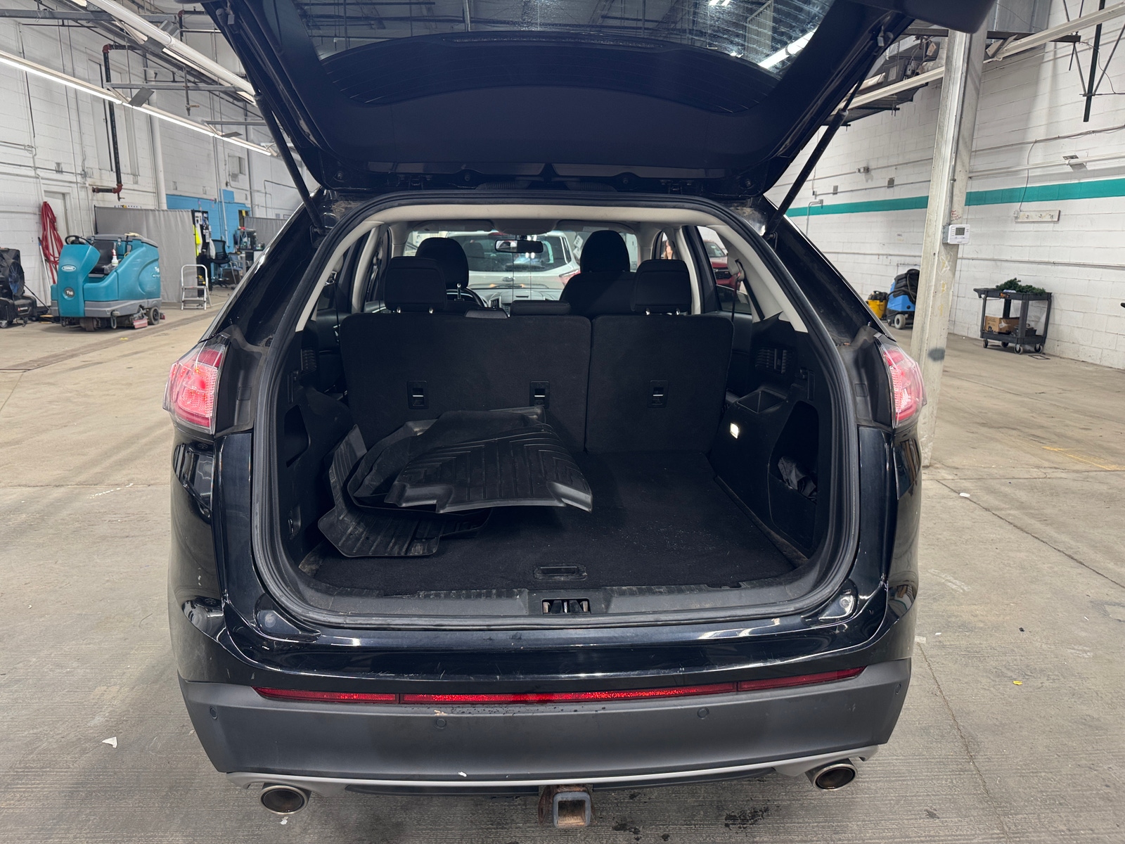 Thumbnail: 2017 Ford Edge - 7