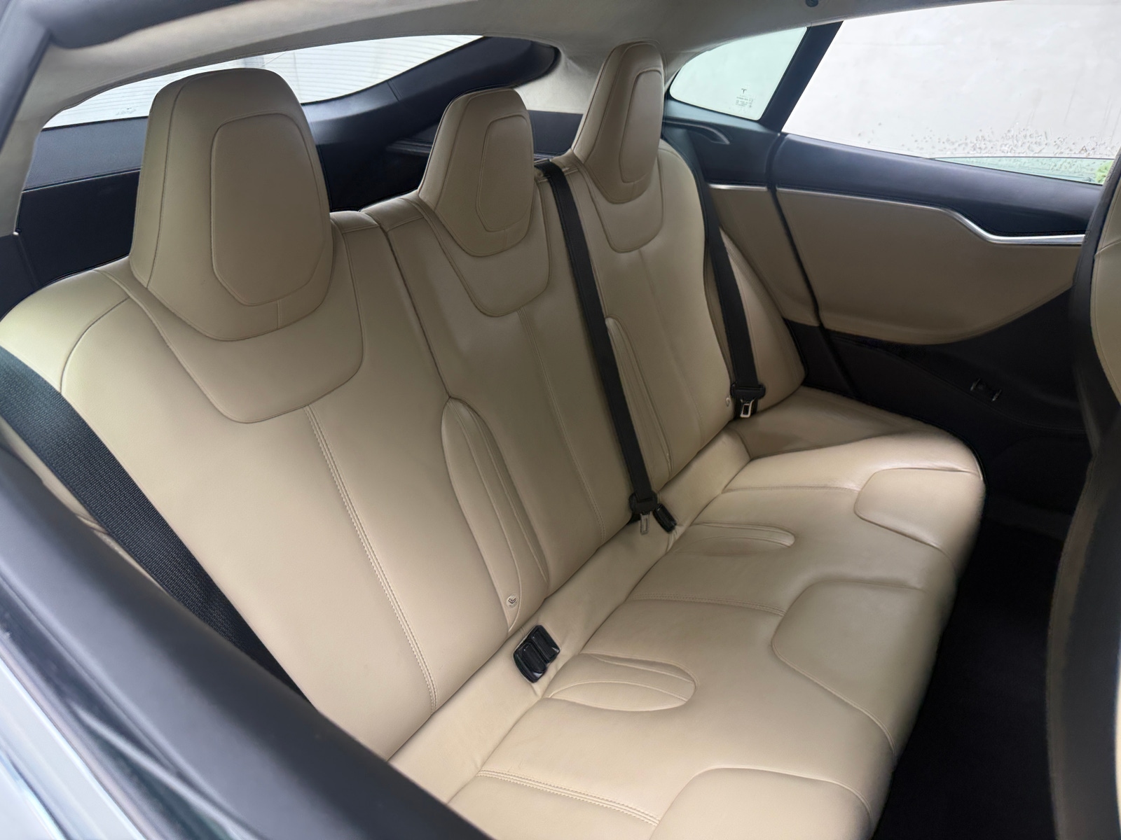 Thumbnail: 2017 Tesla Model S - 5