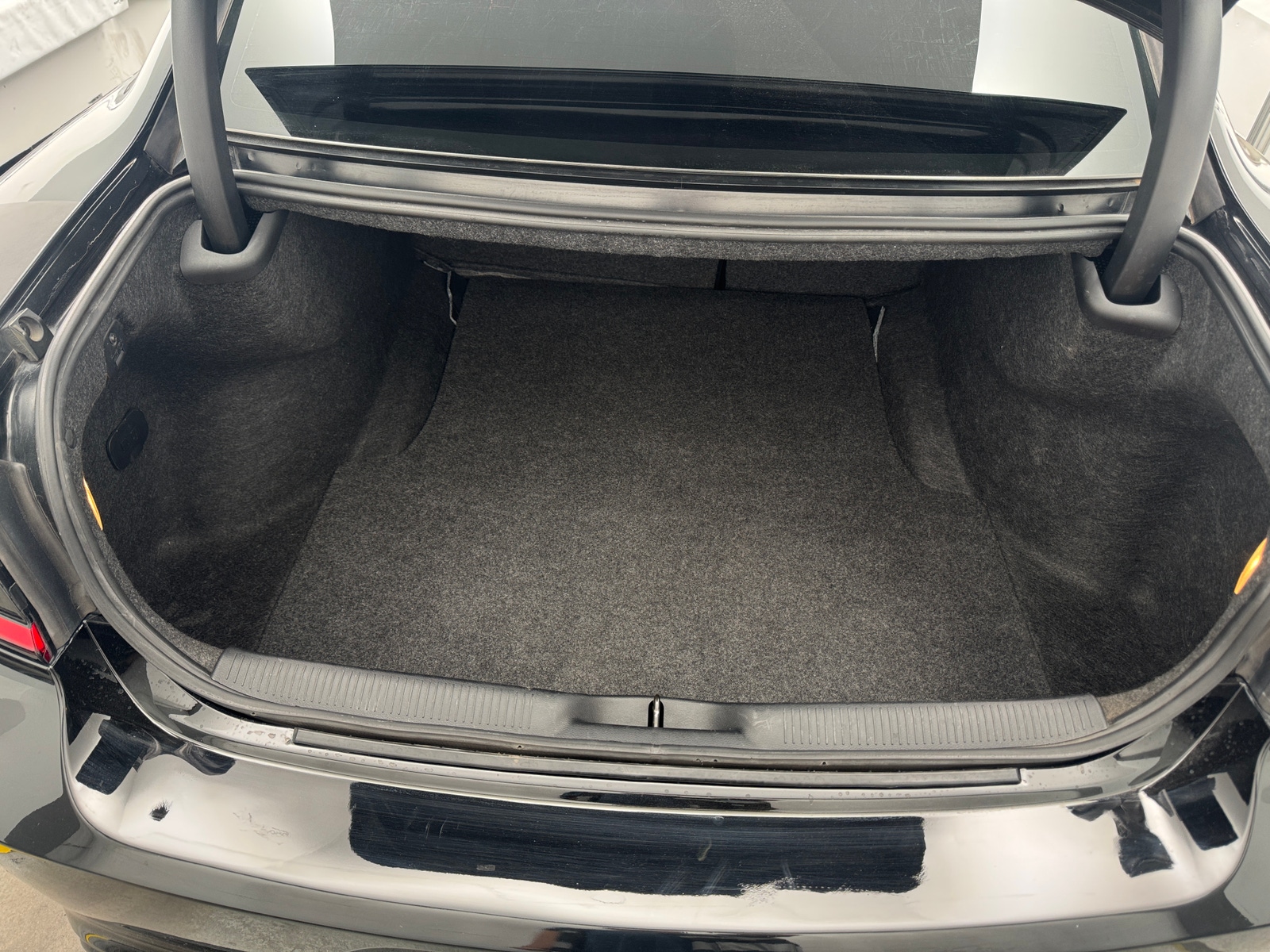 Thumbnail: 2019 Dodge Charger - 6