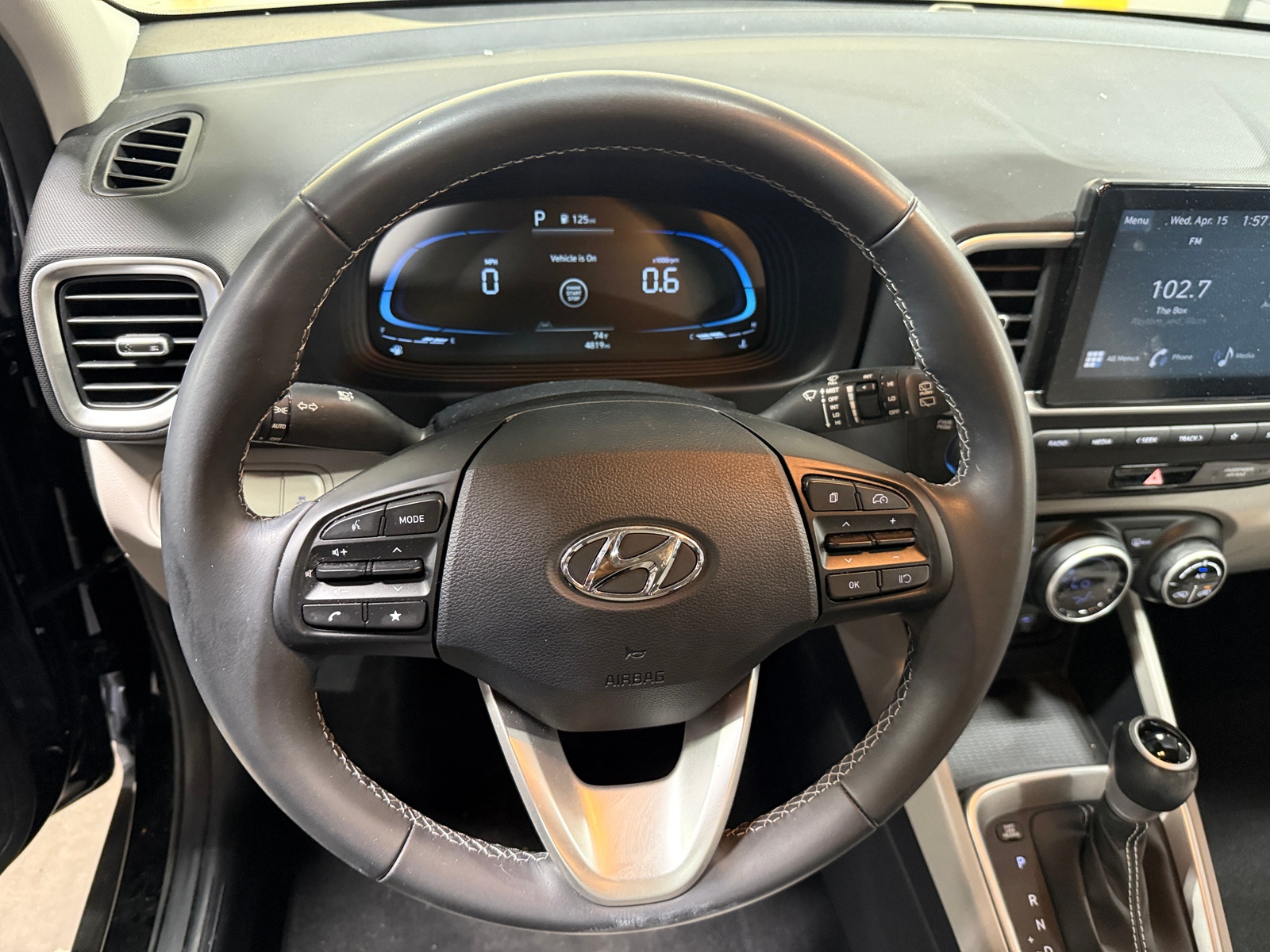 Thumbnail: 2024 Hyundai Venue - 5