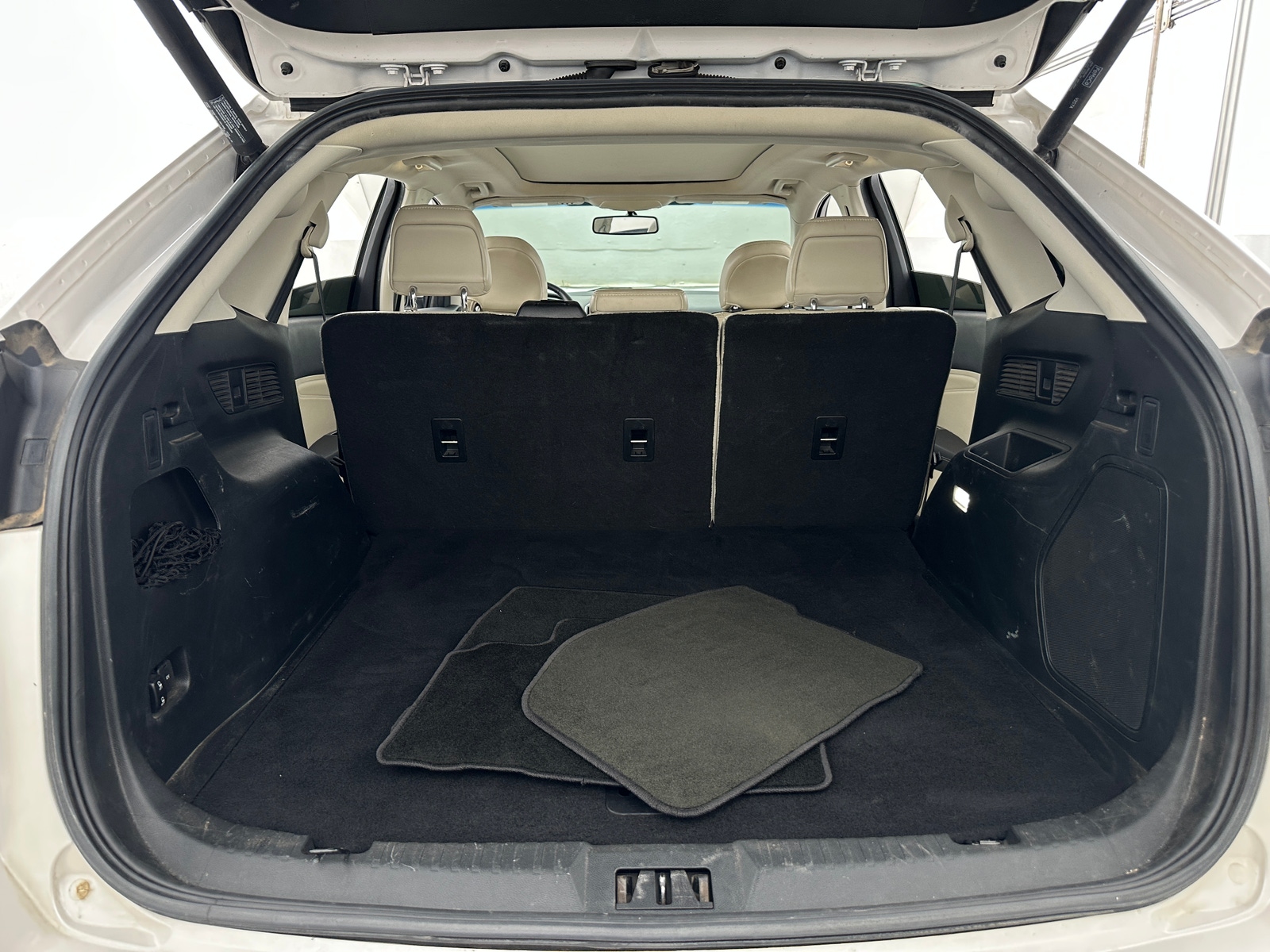 Thumbnail: 2018 Ford Edge - 6