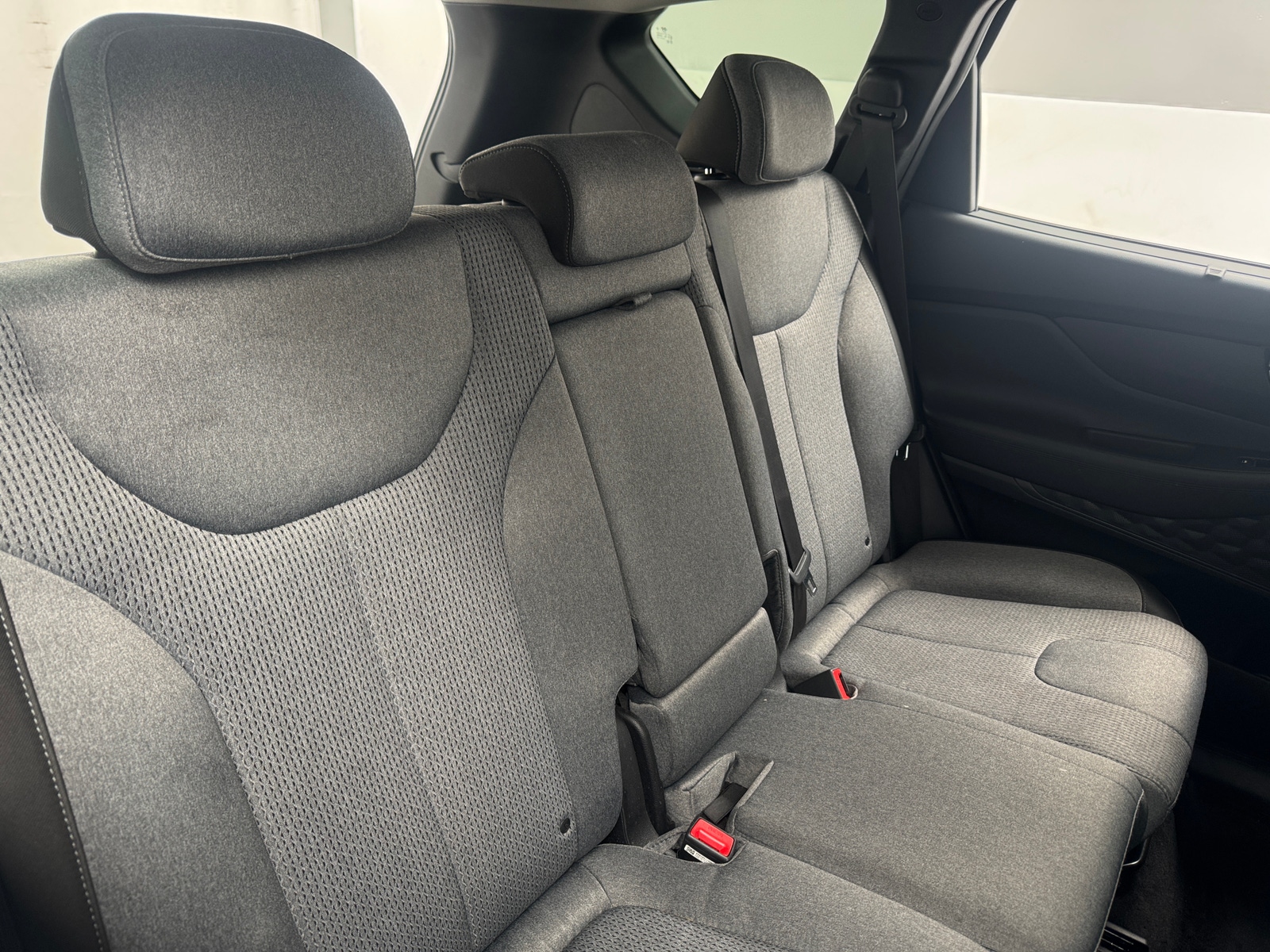 Thumbnail: 2022 Hyundai Santa Fe - 6