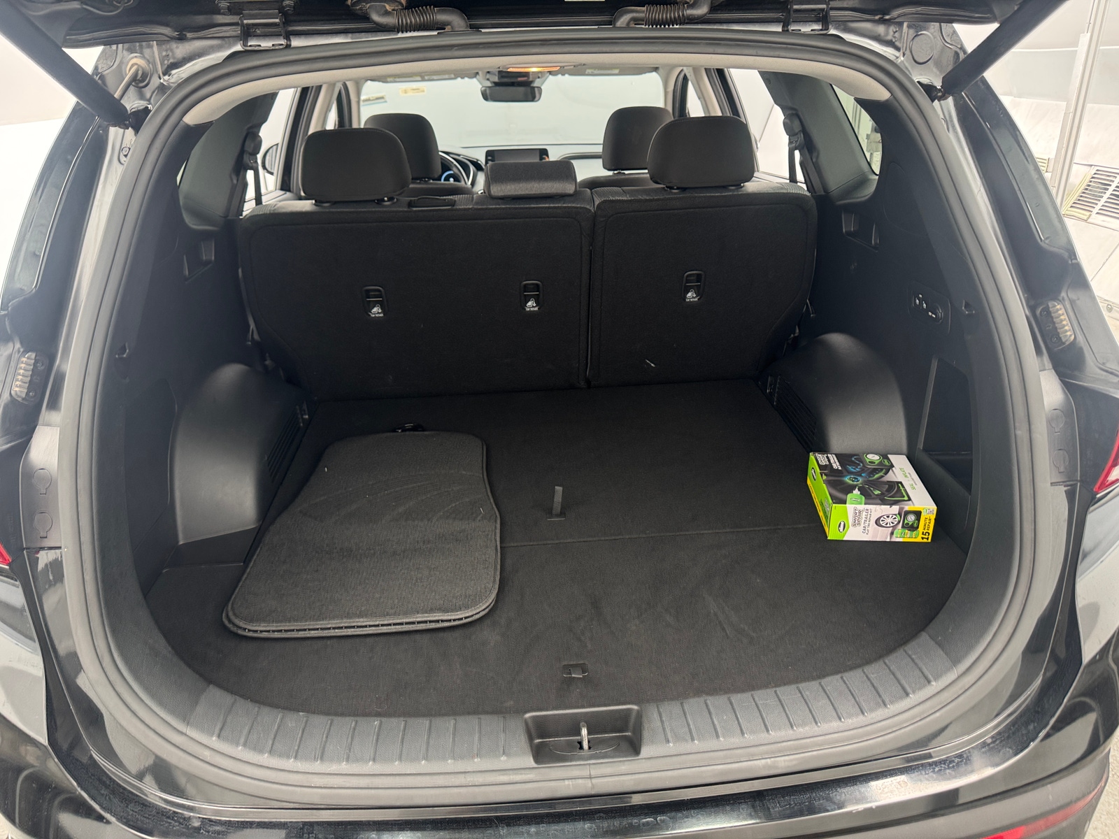 Thumbnail: 2022 Hyundai Santa Fe - 7