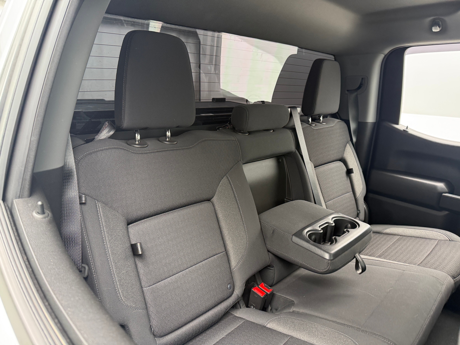 Thumbnail: 2022 Chevrolet Silverado 1500 - 6