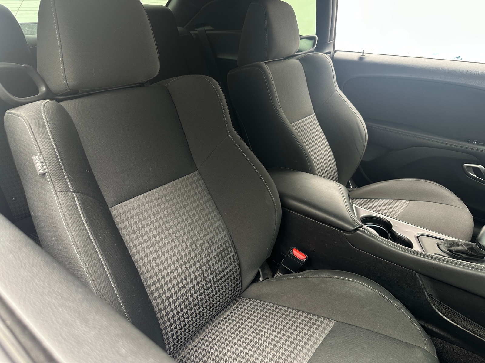 Thumbnail: 2019 Dodge Challenger - 2