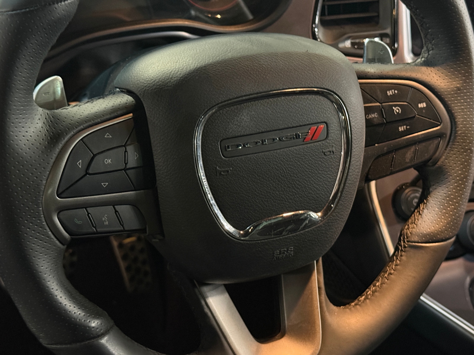 Thumbnail: 2019 Dodge Challenger - 4