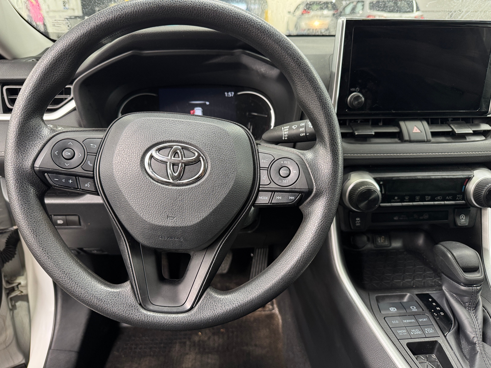 Thumbnail: 2023 Toyota RAV4 - 5