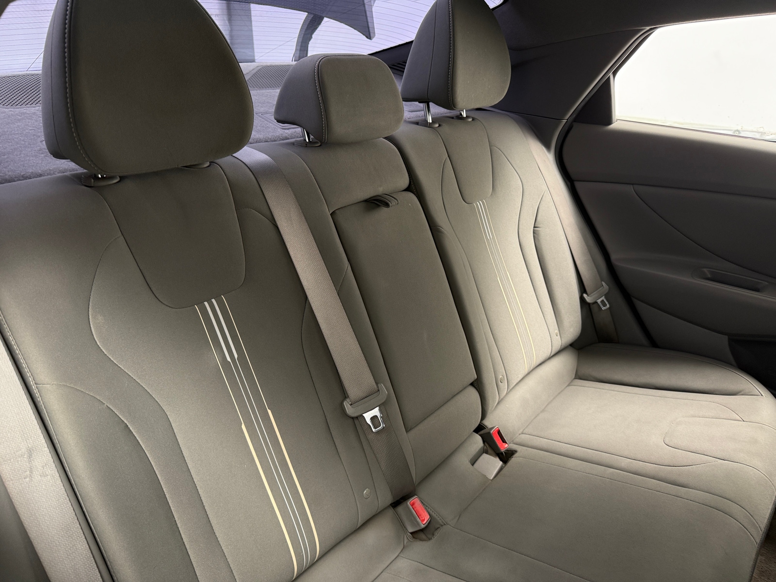 Thumbnail: 2022 Hyundai Elantra - 6