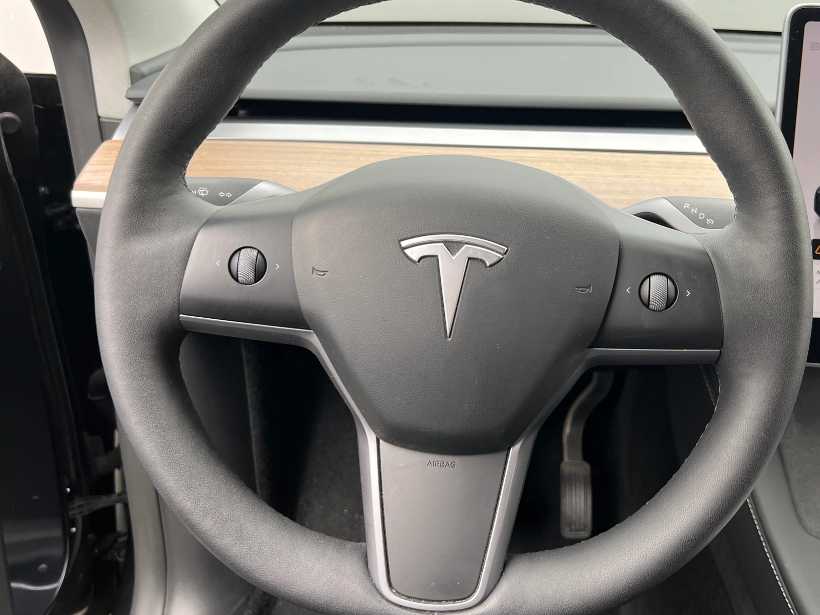 Thumbnail: 2024 Tesla Model Y - 4