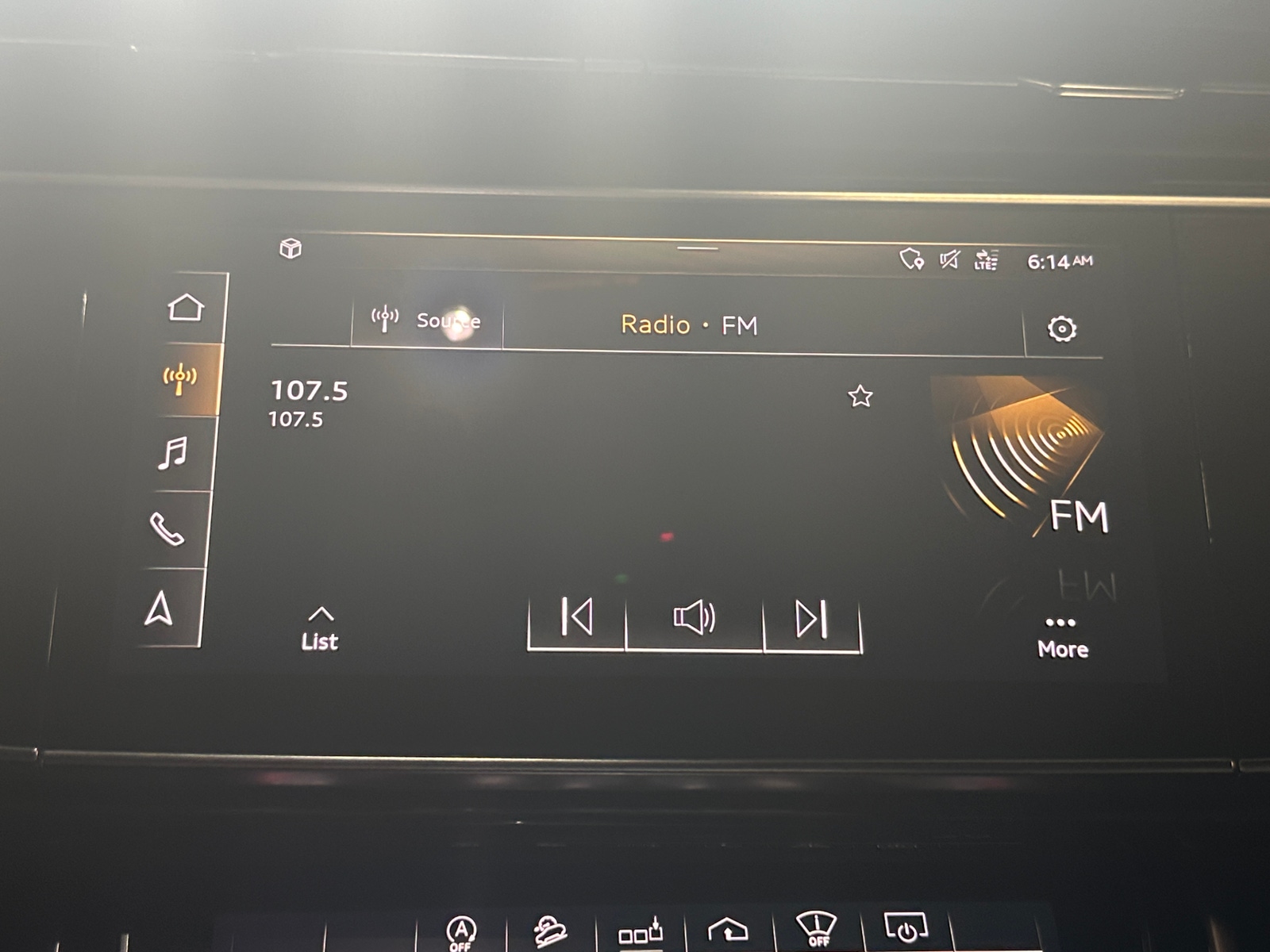Thumbnail: 2020 Audi Q8 - 3