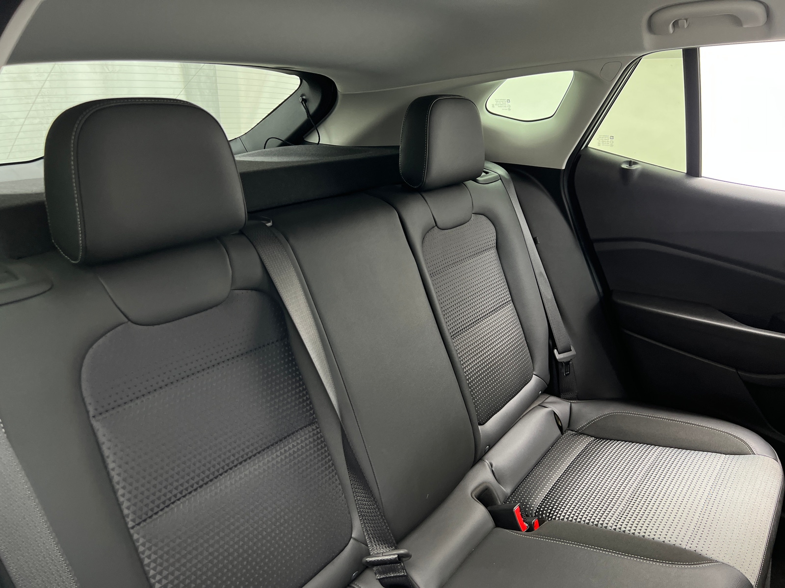 Thumbnail: 2025 Chevrolet Trax - 6