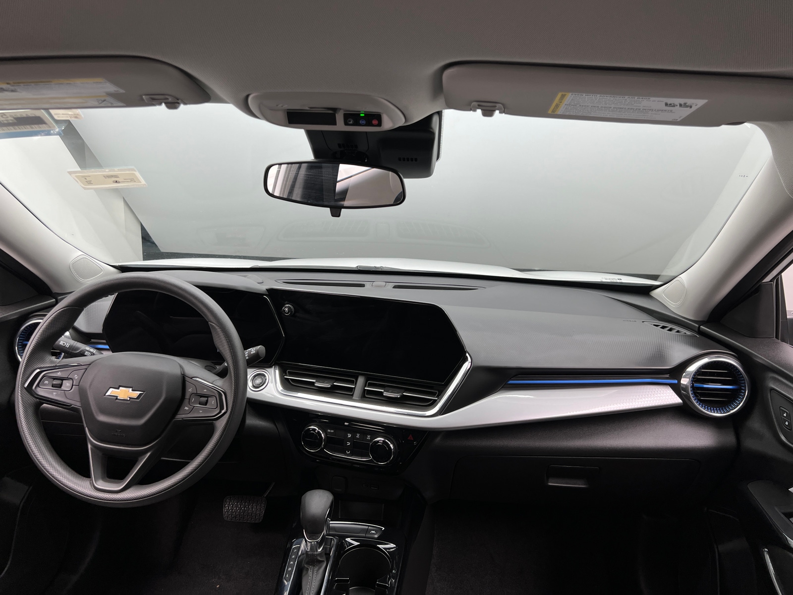 Thumbnail: 2025 Chevrolet Trax - 3