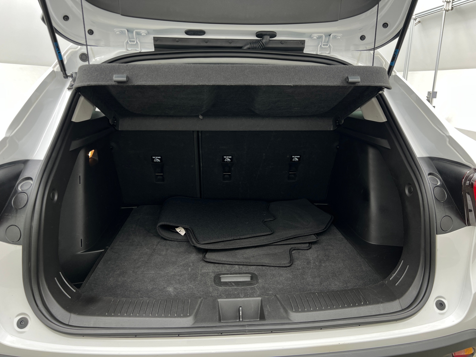 Thumbnail: 2025 Chevrolet Trax - 7