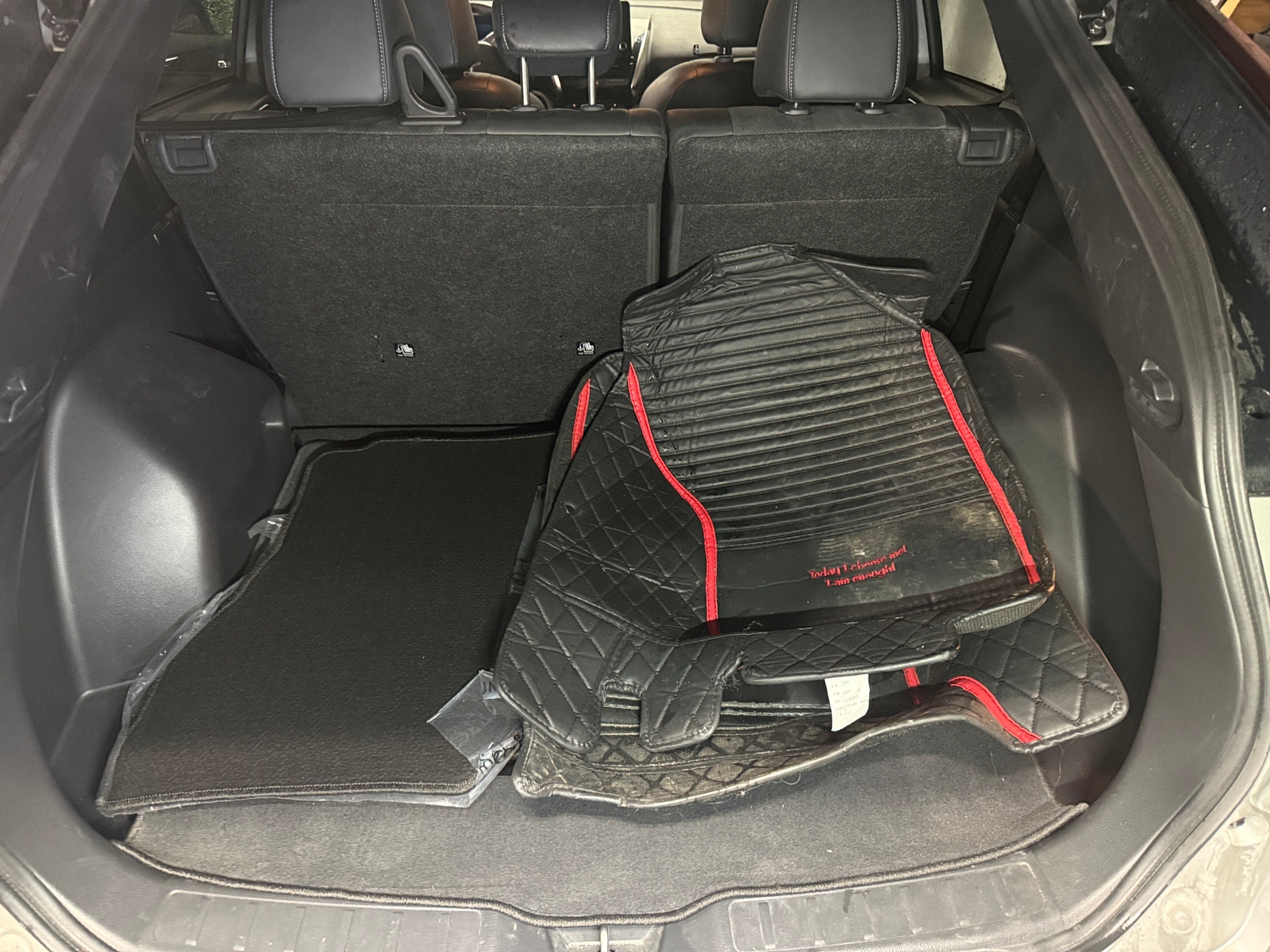 Thumbnail: 2024 Mitsubishi Eclipse Cross - 7