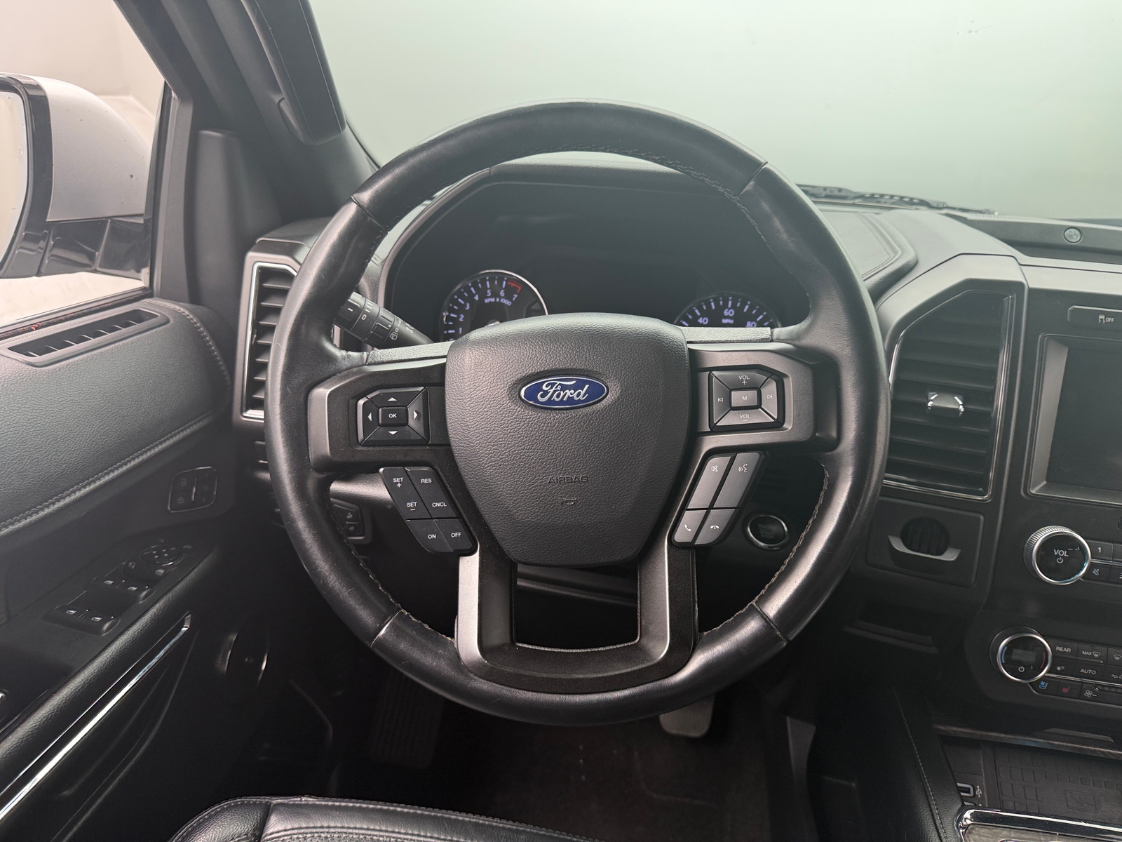 Thumbnail: 2019 Ford Expedition MAX - 4