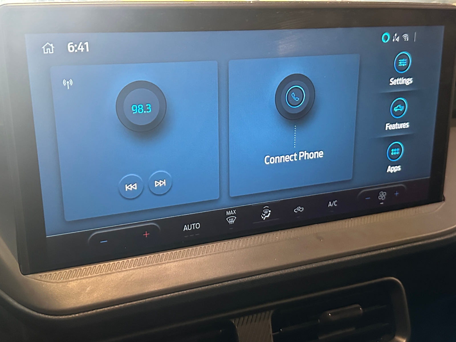 Thumbnail: 2025 Ford Maverick - 4