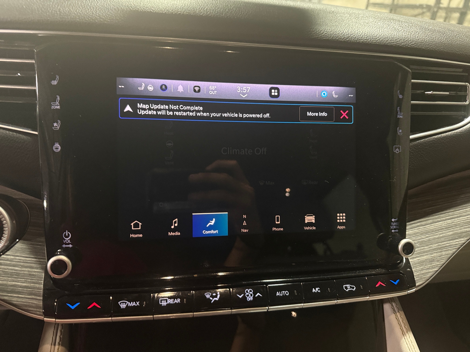 Thumbnail: 2024 Jeep Wagoneer - 3