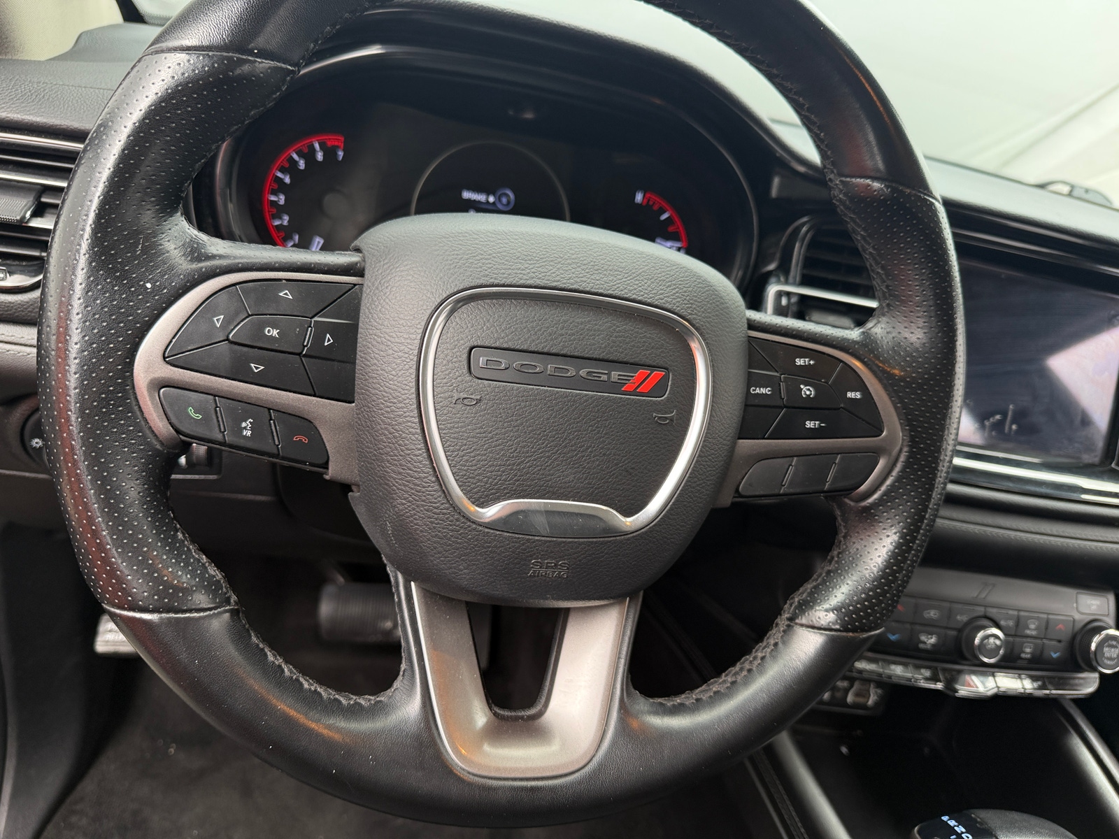 Thumbnail: 2022 Dodge Durango - 5