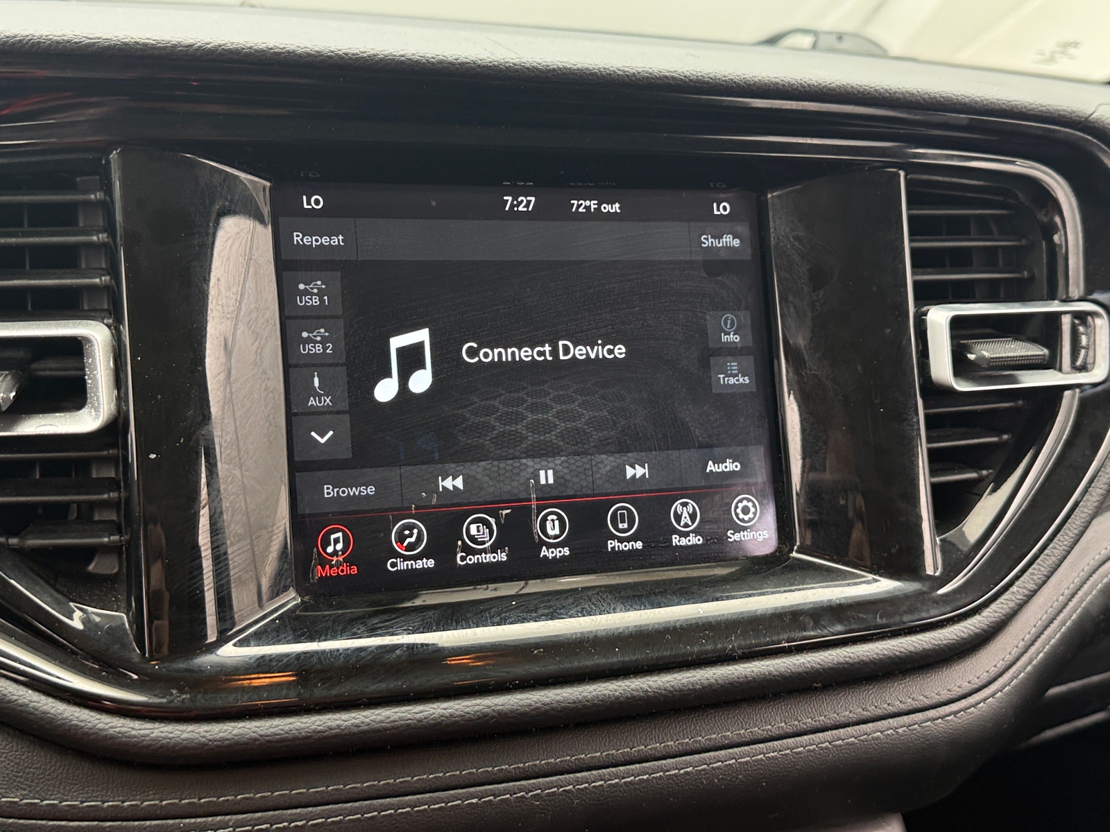 Thumbnail: 2022 Dodge Durango - 4