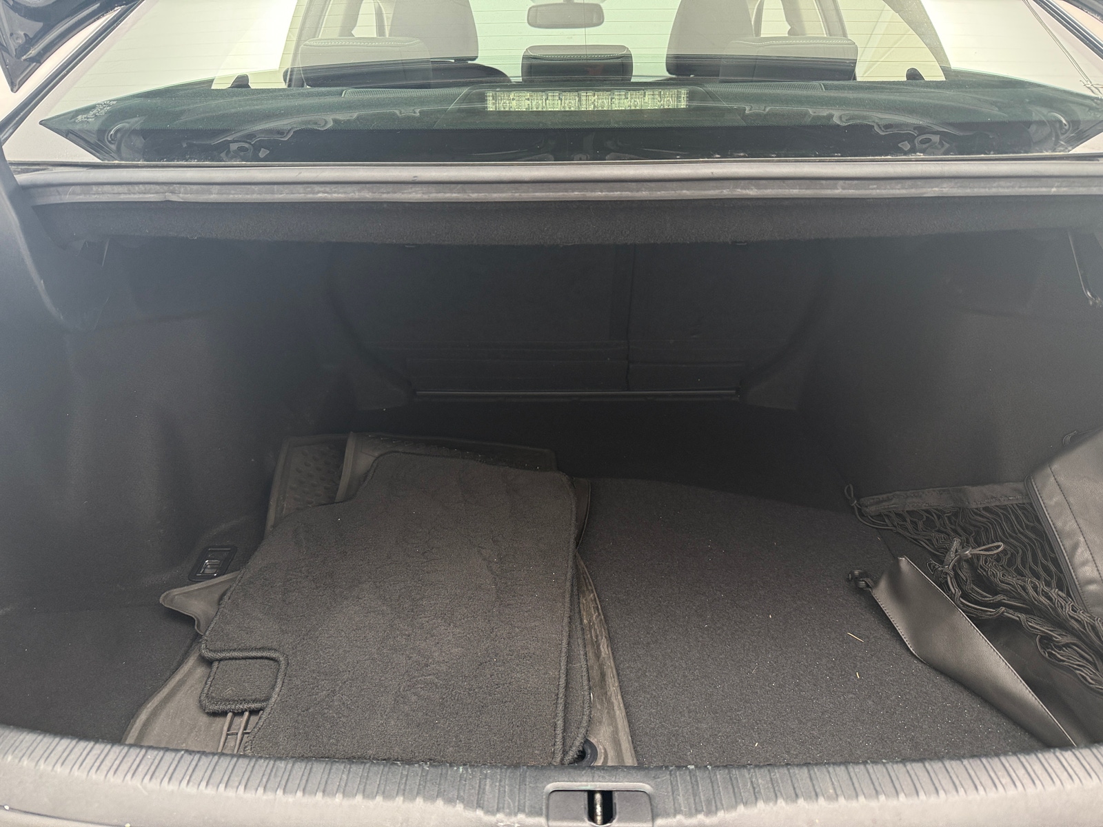 Thumbnail: 2016 Lexus IS - 6