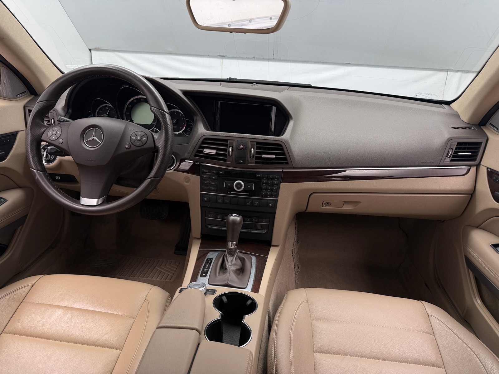 Thumbnail: 2011 Mercedes-Benz E-Class - 2